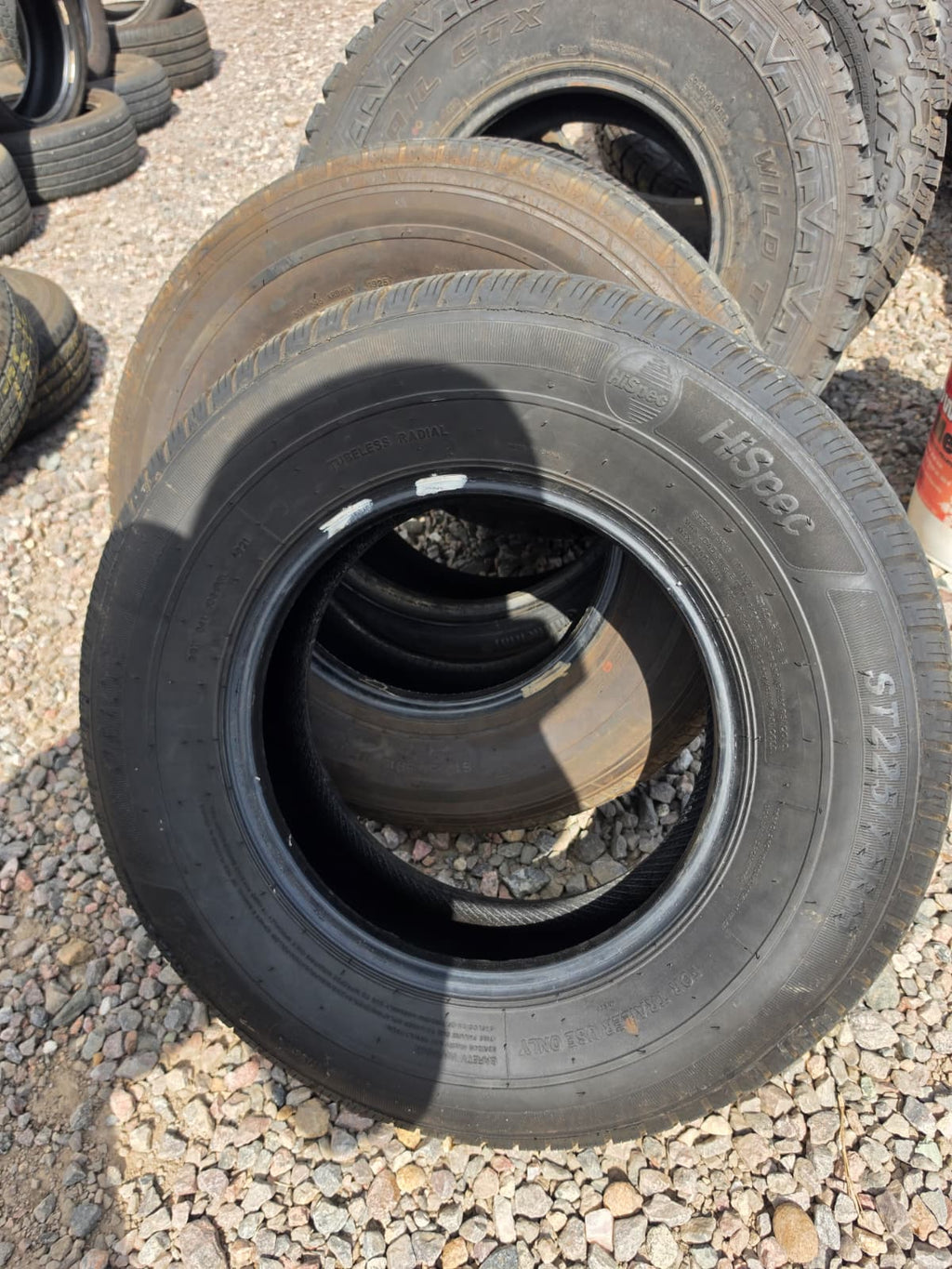ST225/75R15 Single (1 Used Tire) HiSpec Oracle