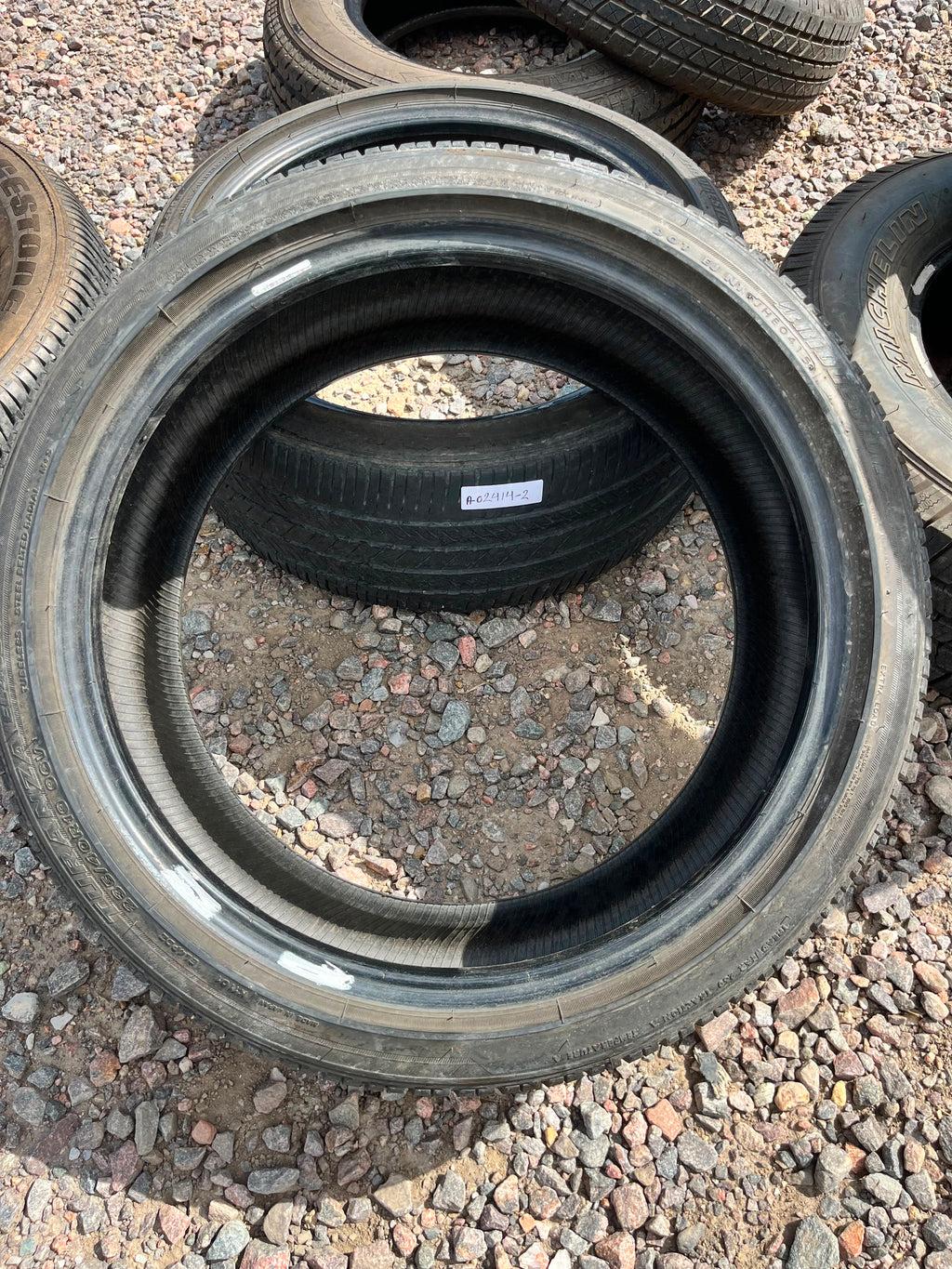 235/40R19 Pair (2 Used Tires) Bridgestone Turanza