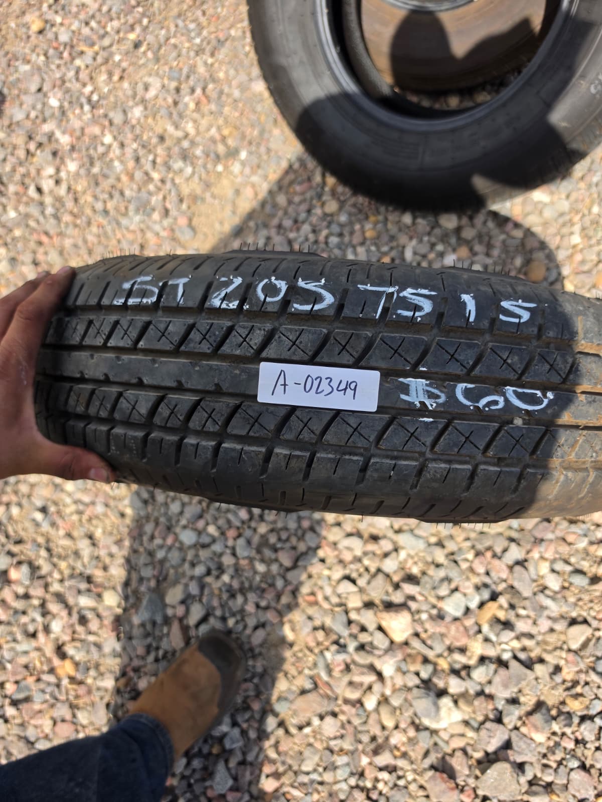 ST205/75R15 Single (1 Used Tire) Rainier ST