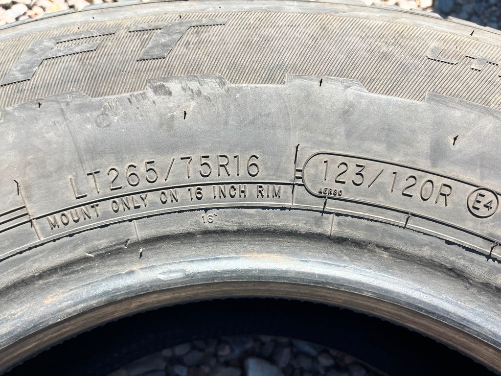 LT265/75R16 Single (1 Used Tire) Mastercraft Stratus