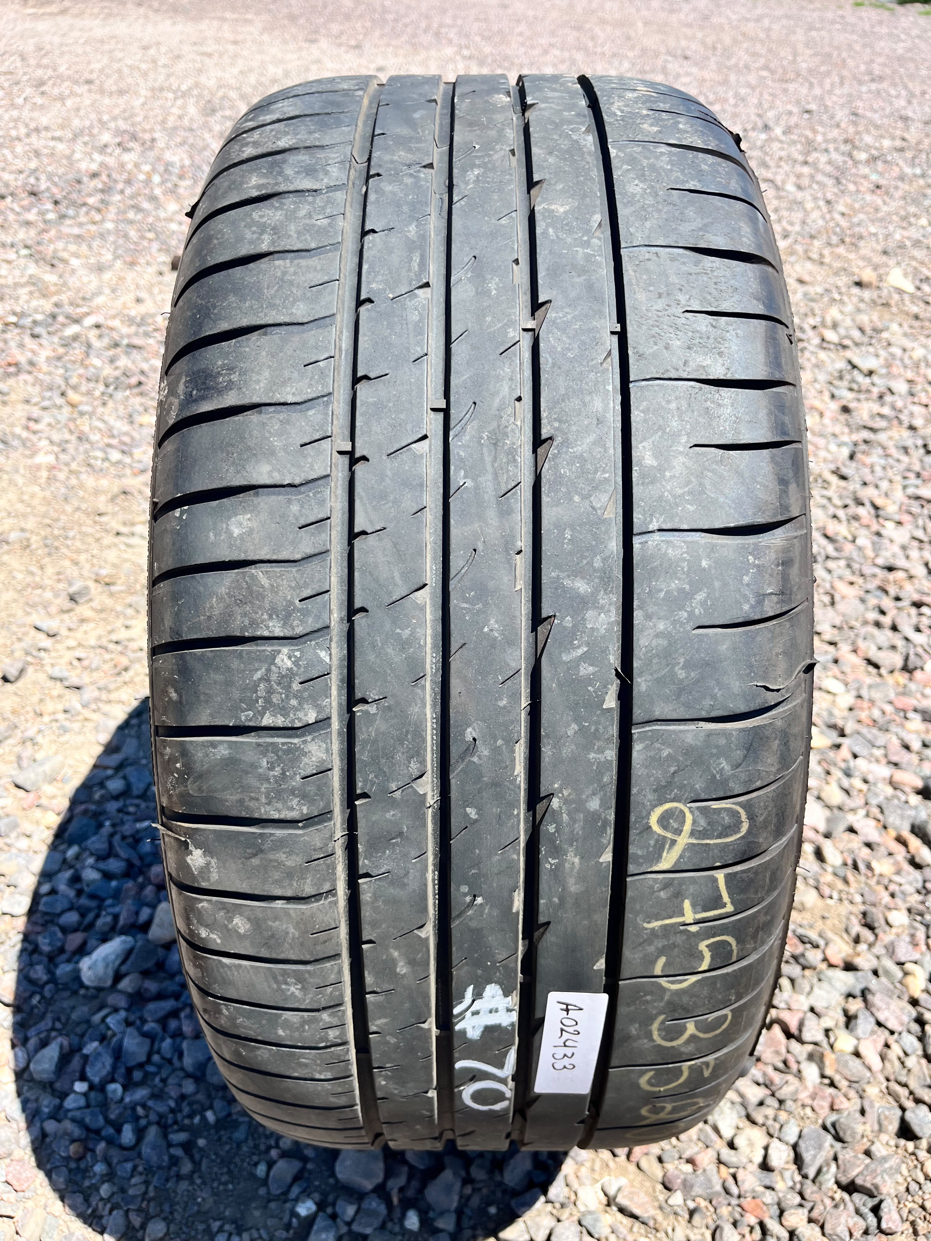 275/35R20 Single (1 Used Tire) Goodyear Eagle