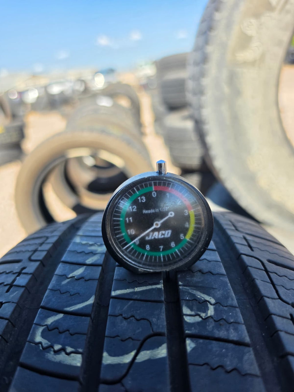 205/55R16 Single (1 Used Tire) Dean Tires Road Control