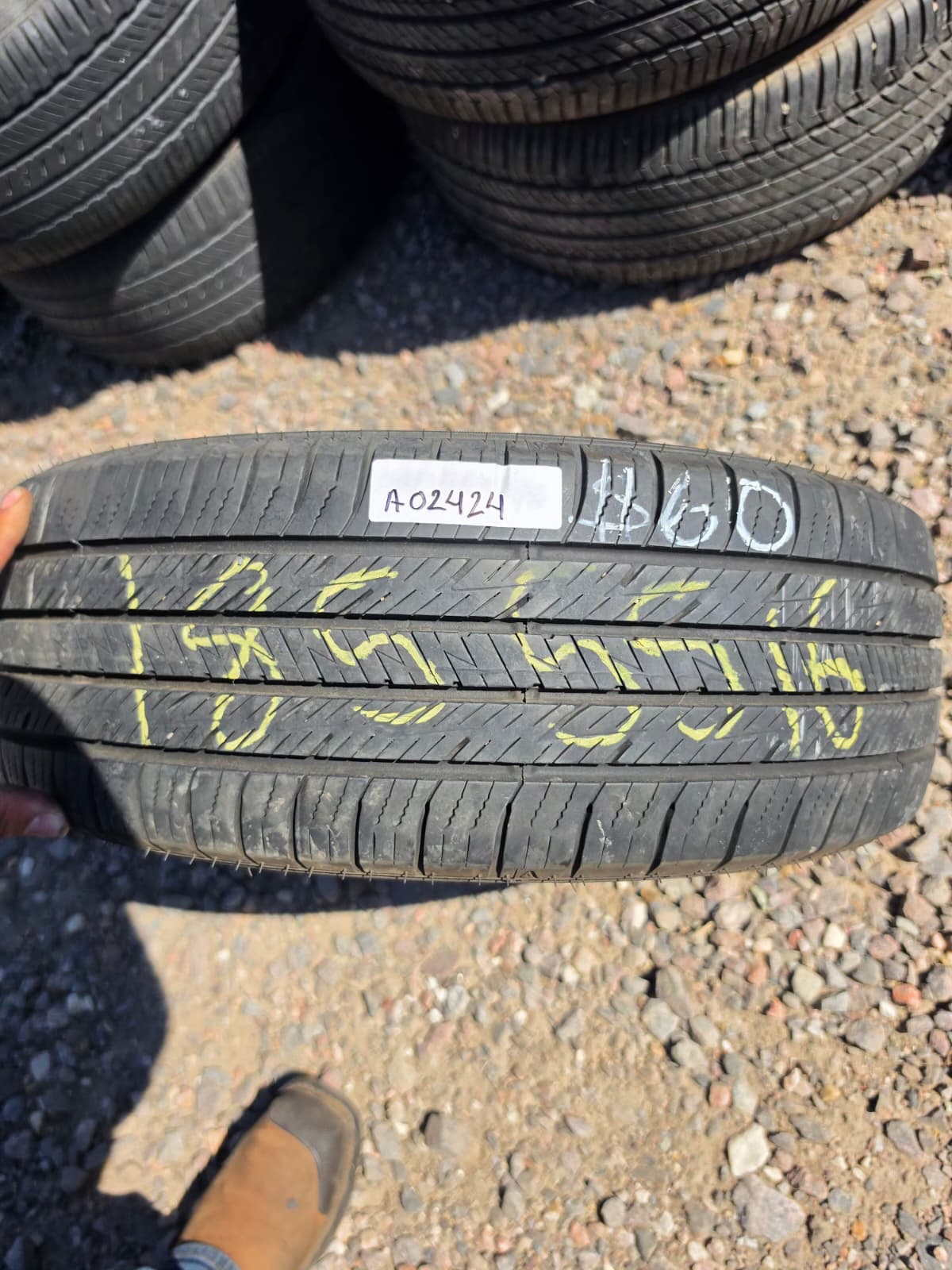 185/55R16 Singe (1 Used Tire) Mazama Tires Luxury Touring