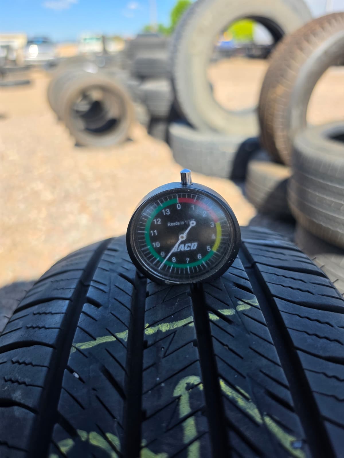 185/55R16 Singe (1 Used Tire) Mazama Tires Luxury Touring