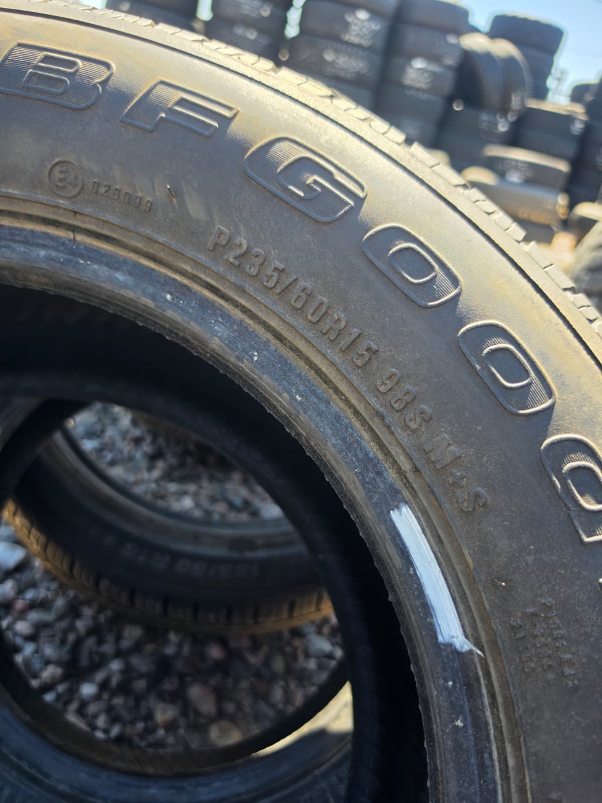 235/60R15 Single (1 Used Tires) Bfgoodrich Radial T/A