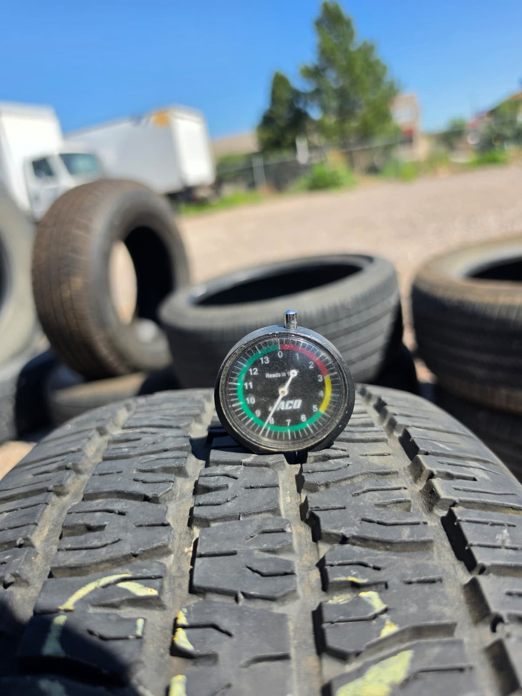 235/60R15 Single (1 Used Tires) Bfgoodrich Radial T/A