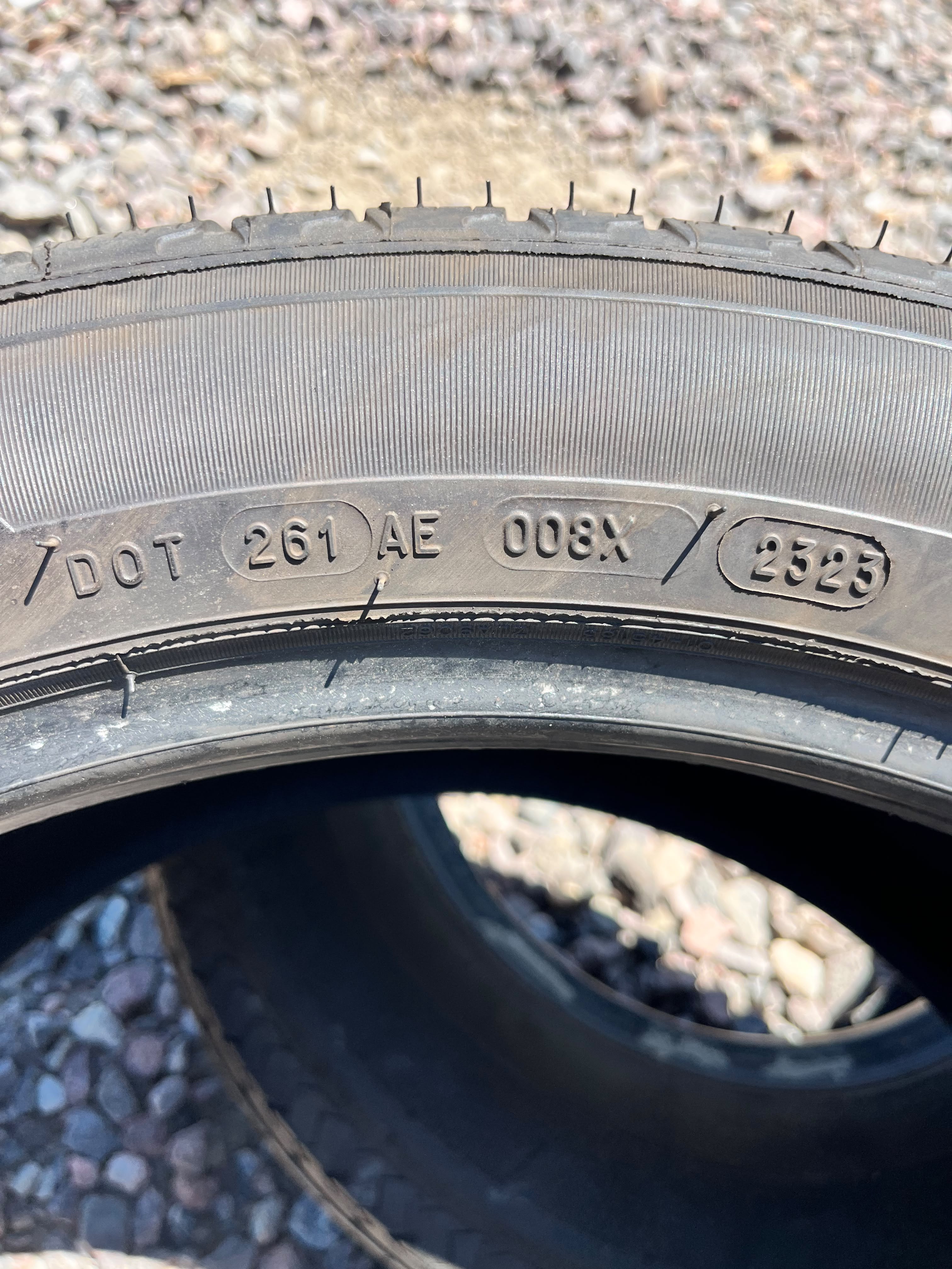 295/40R20 Single (1 Used Tire) Michelín Latitude Tour HP