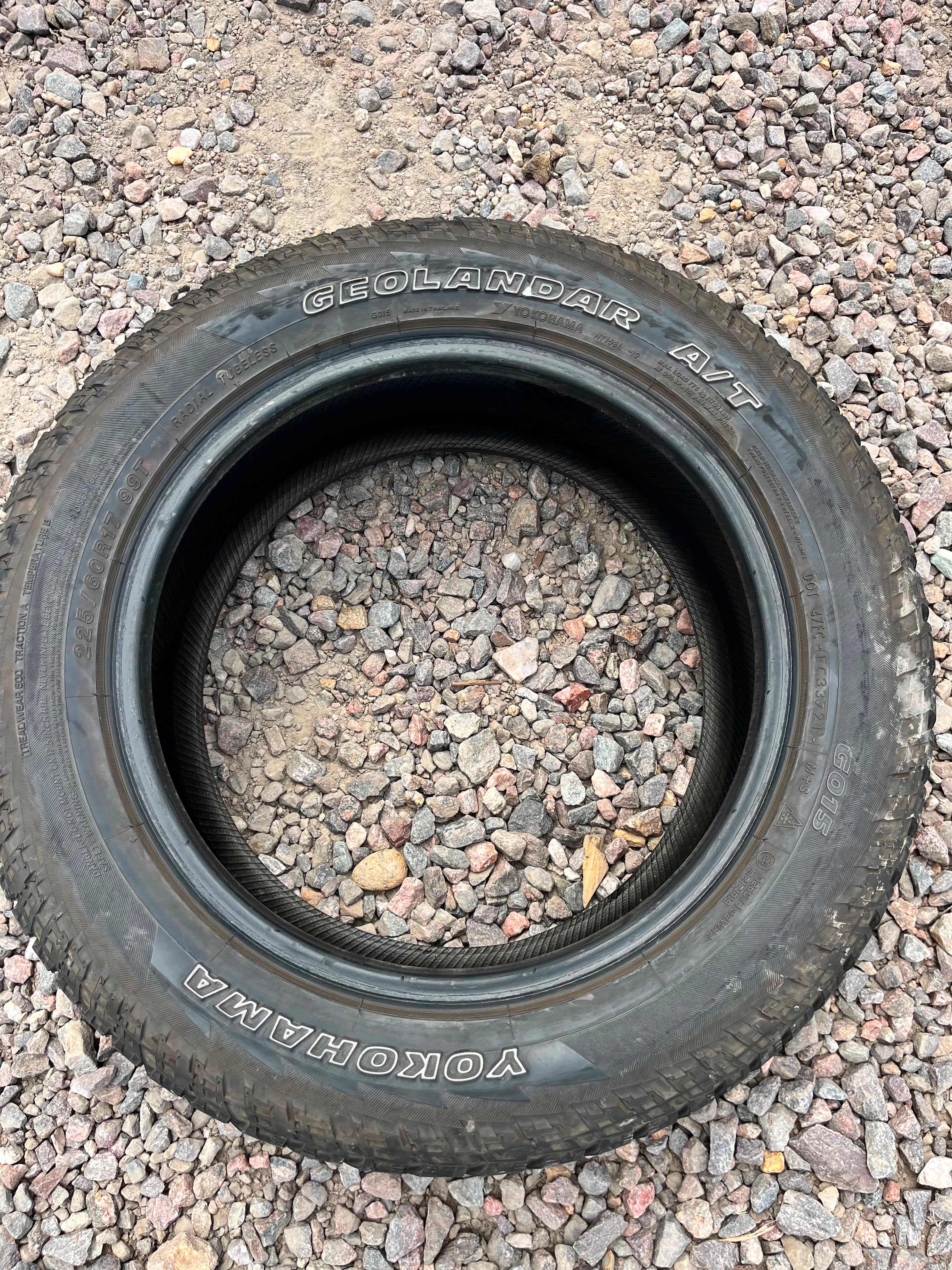 225/60R17 Single (1 Used Tire)Yokohama Geolandar