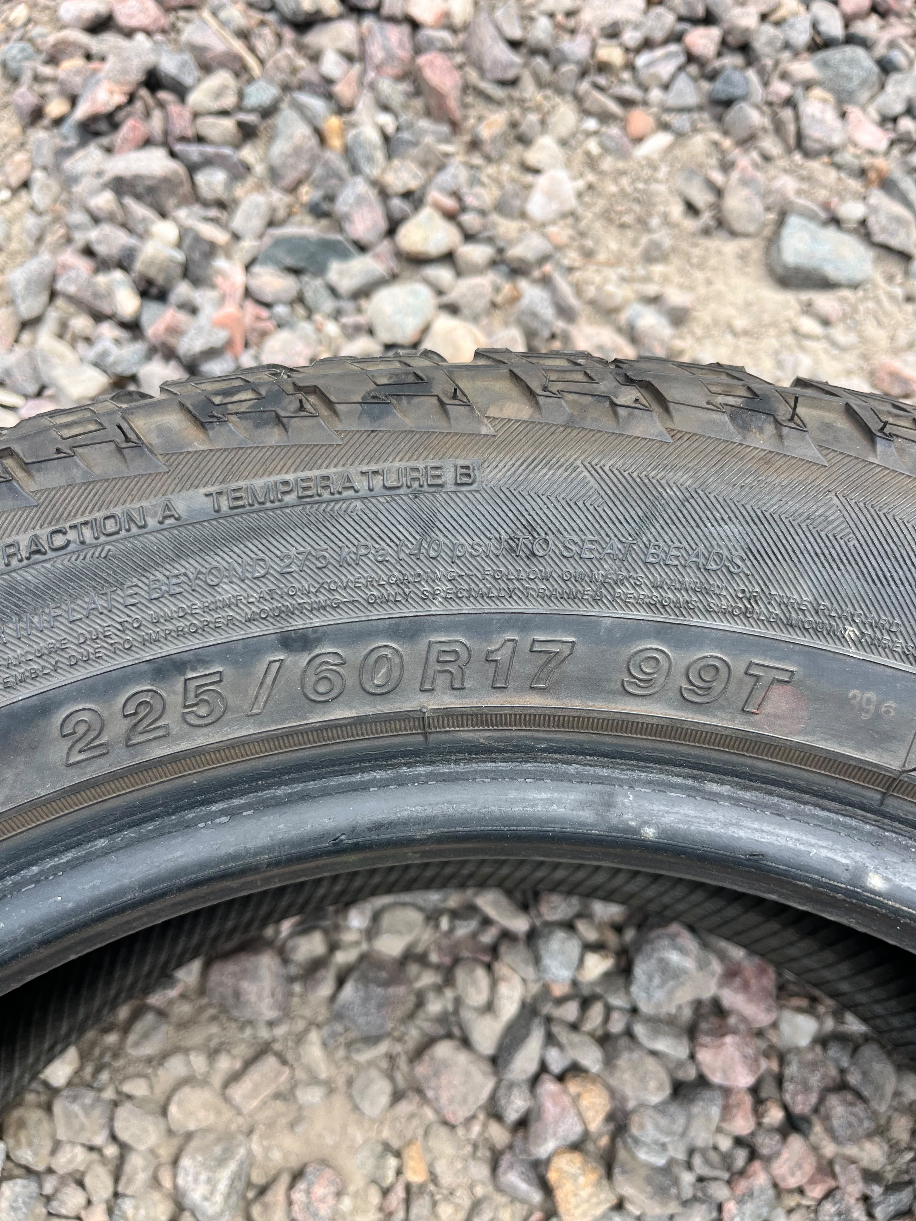 225/60R17 Single (1 Used Tire)Yokohama Geolandar