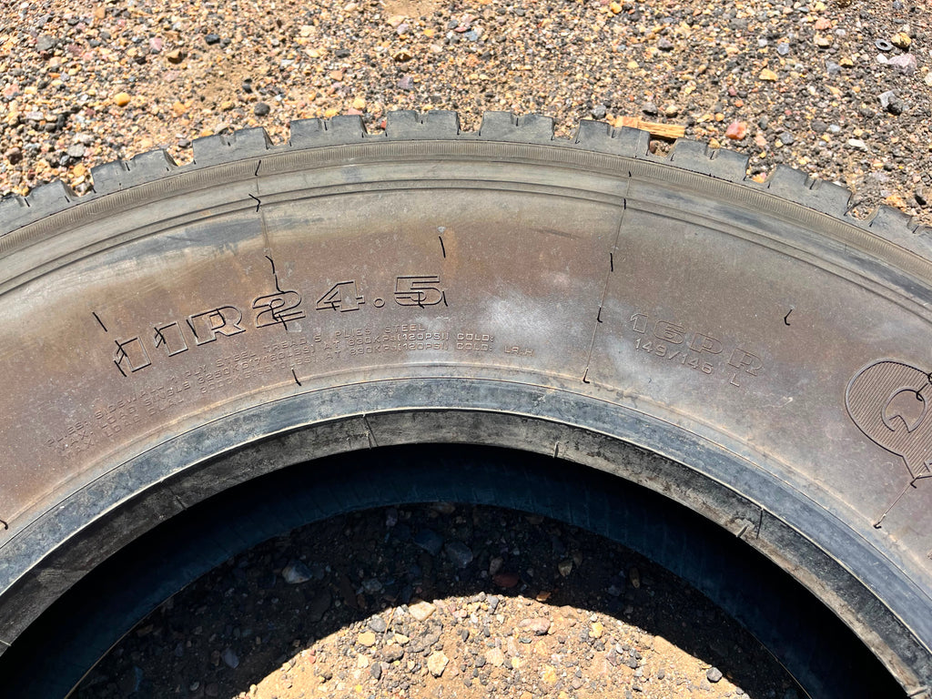 11R24.5 Single (1 Used Tire) Gladiator Qr92pos
