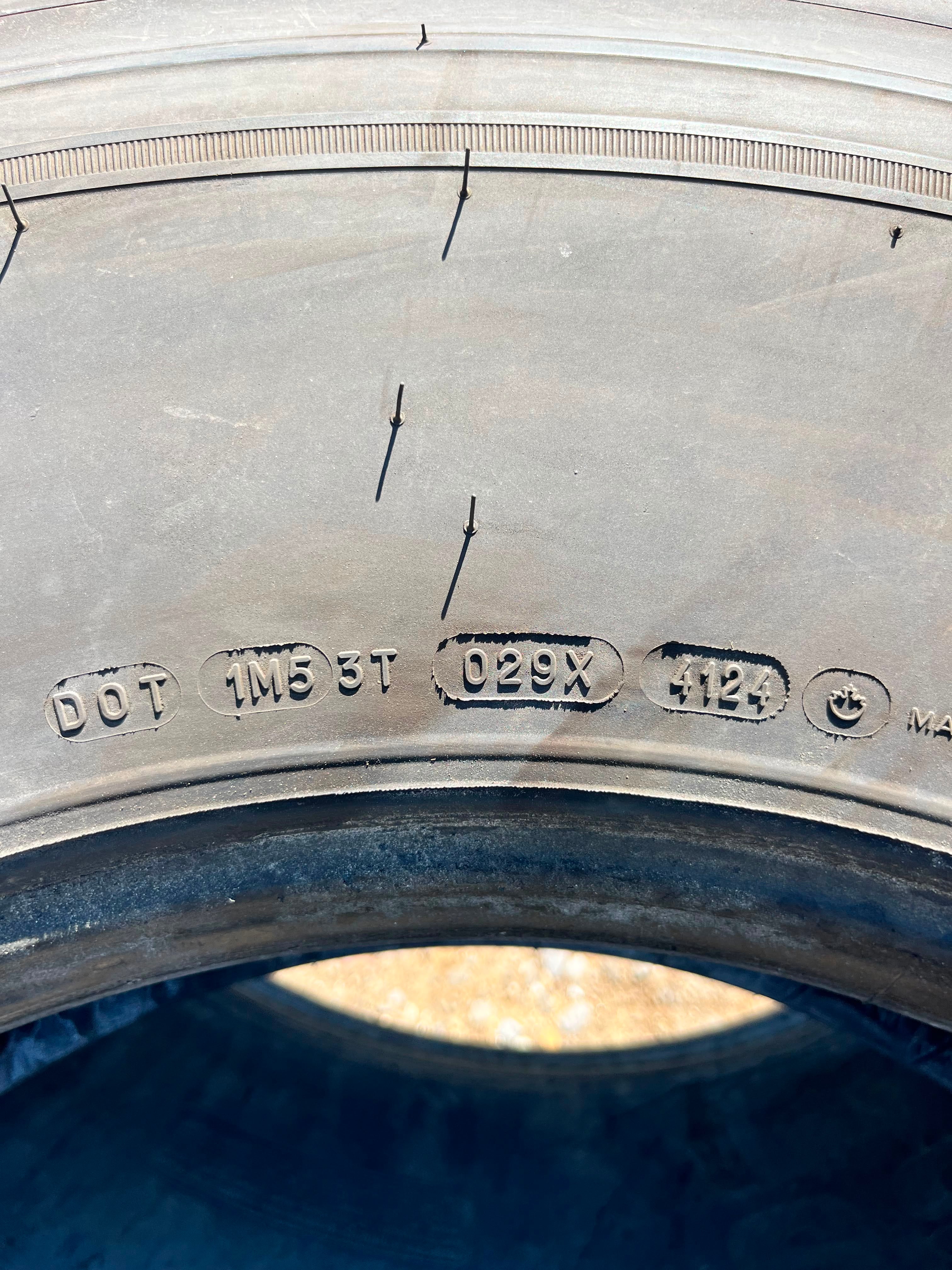 11R22.5 Single (1 Used Tire) Michelin X Line Energy