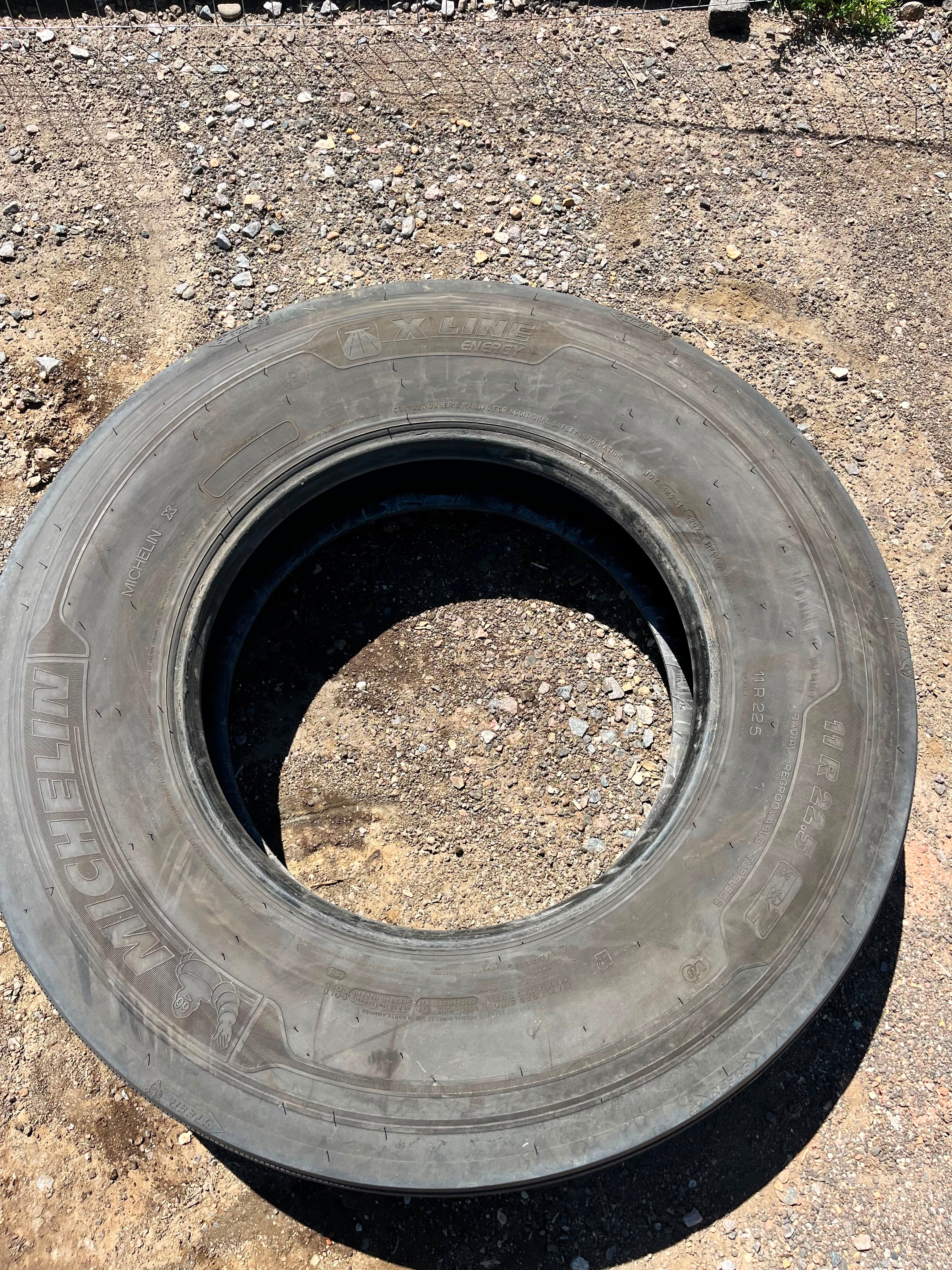 11R22.5 Single (1 Used Tire) Michelin X Line Energy