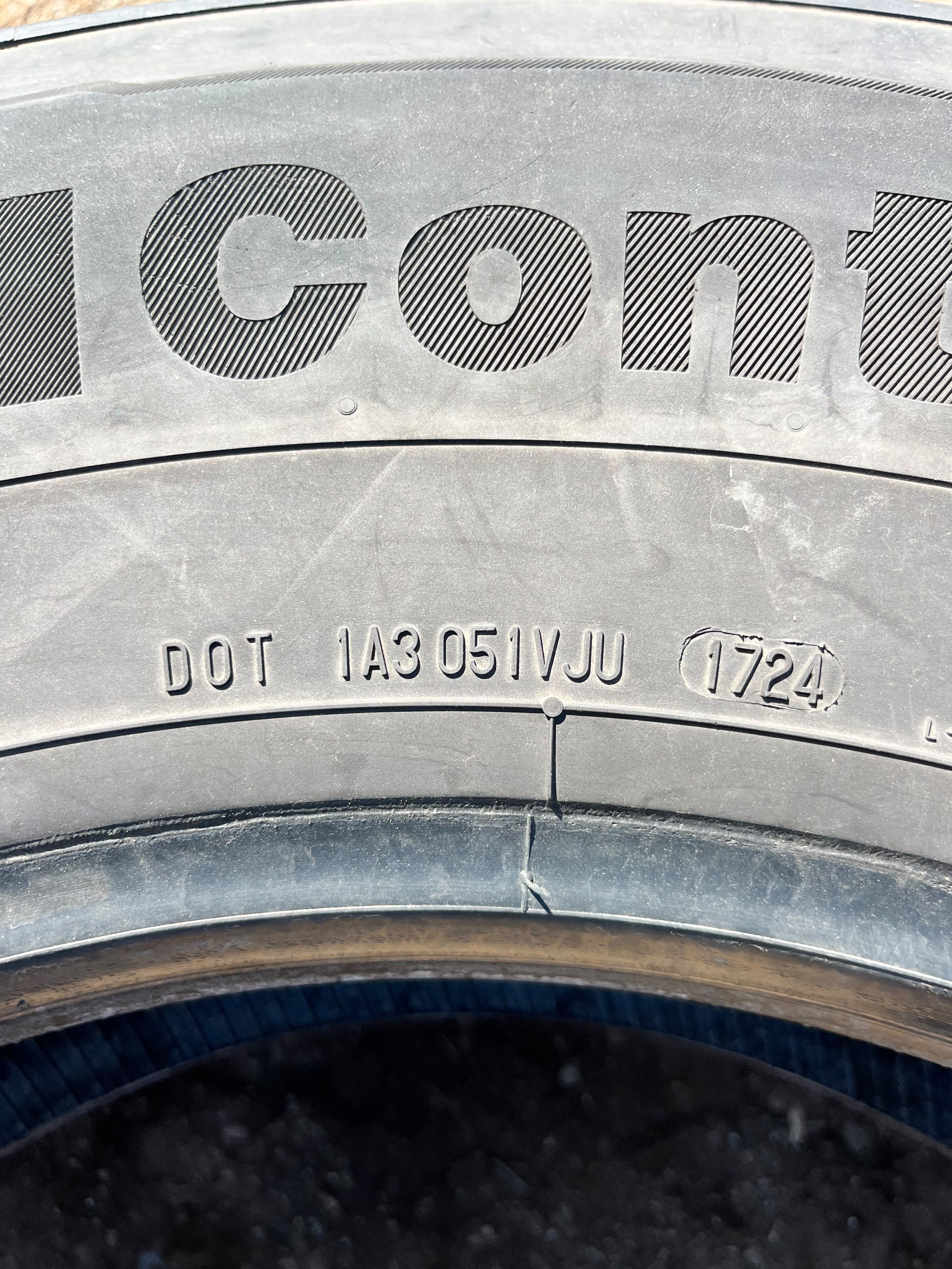295/75R22.5 Single (1 Used Tire) Continental Conti Ecoplus HS3