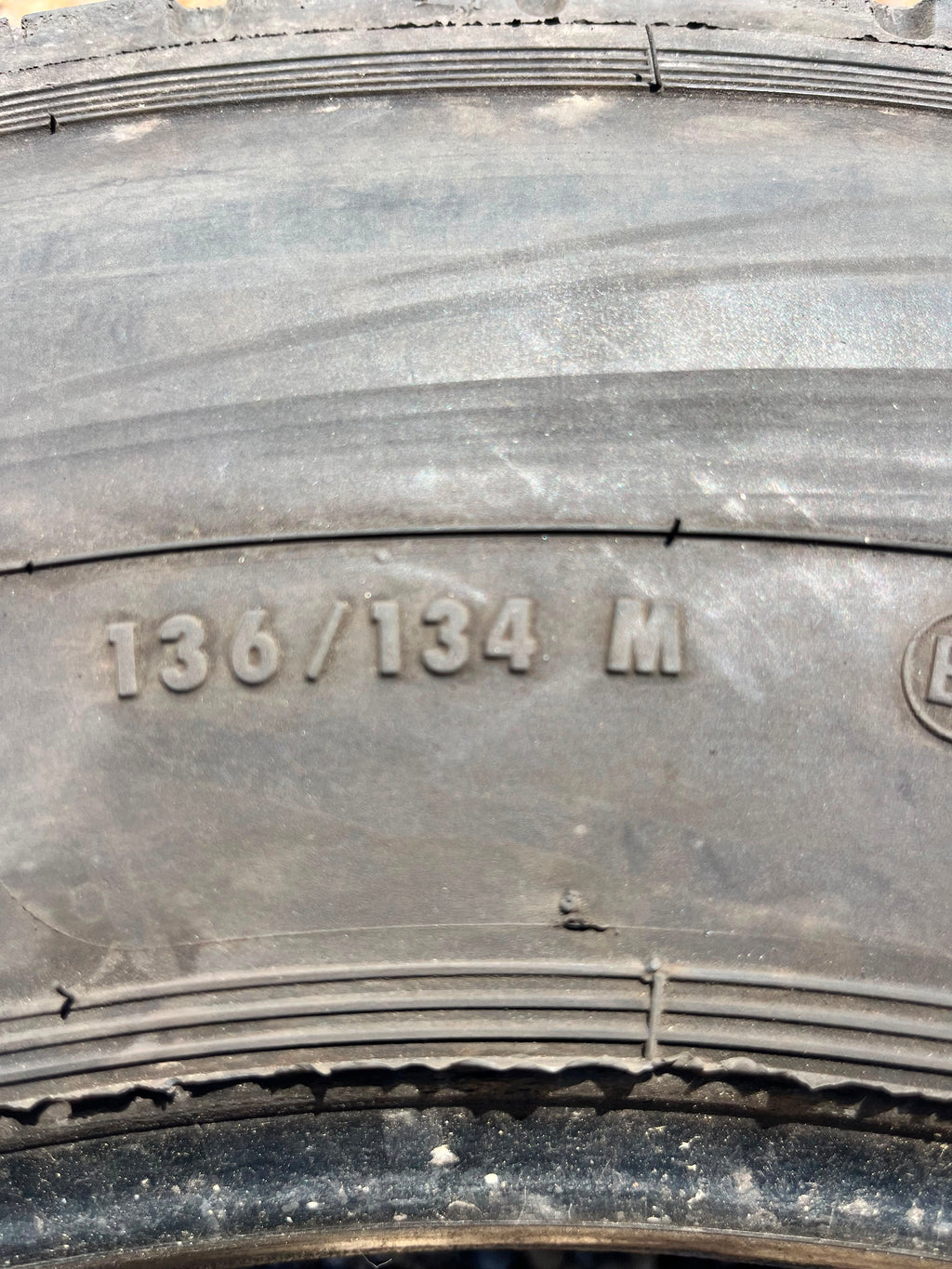 245/70R19.5 Set (4 Used Tires) Continental HDR