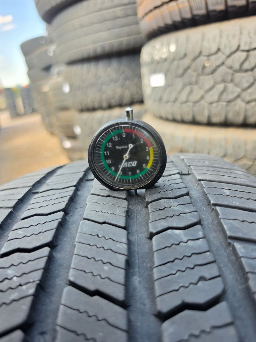 LT275/65R20 Pair (2 Used Tires) Michelin LTX M/S2