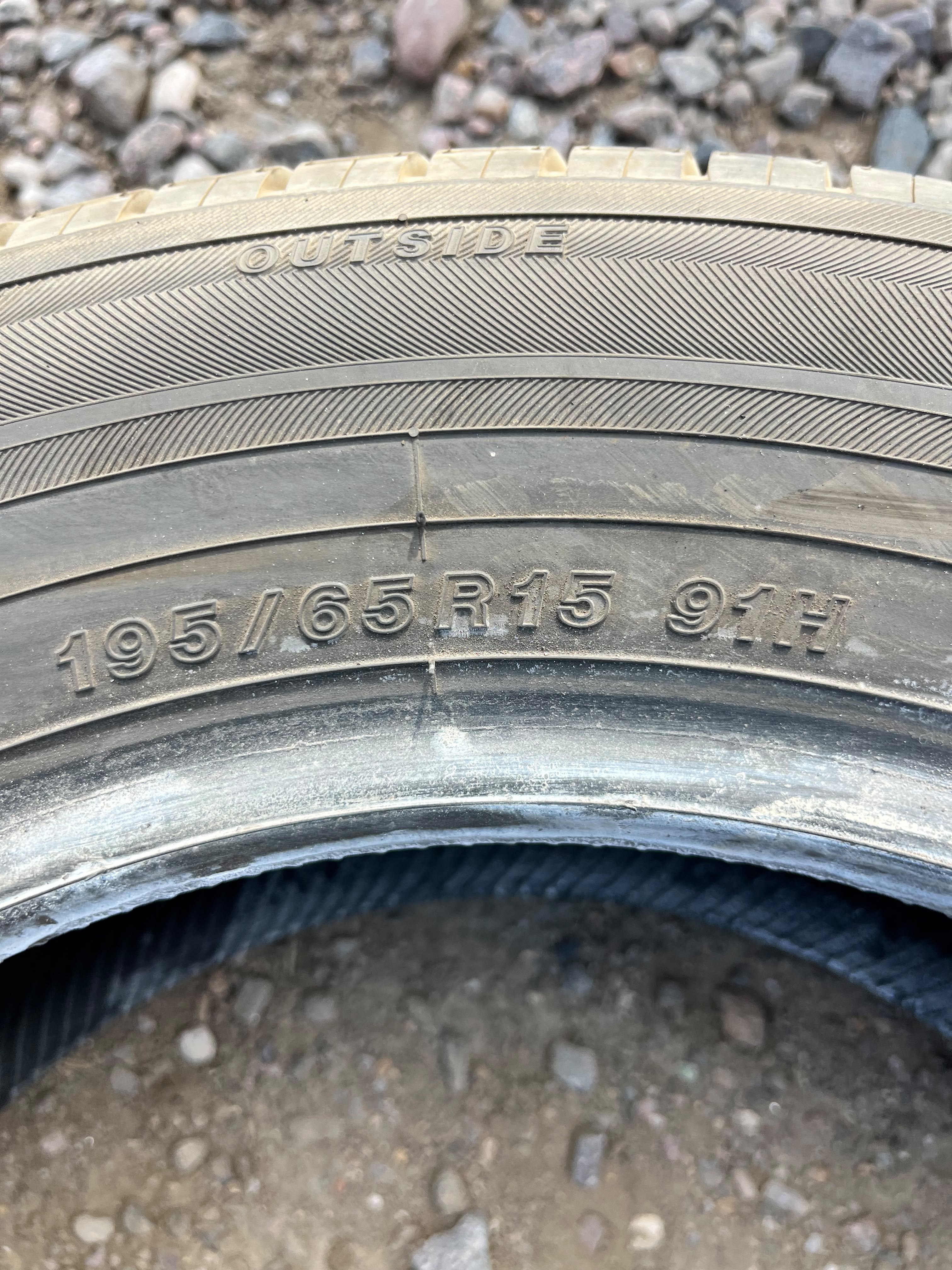 195/65R15 Set (4 Used Tires) Yokohama Yk-Gtx
