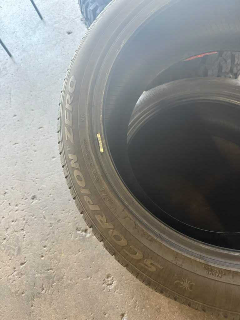 275/45R21 Pair (2 Used TIres) Pirelli Scorpian Zero