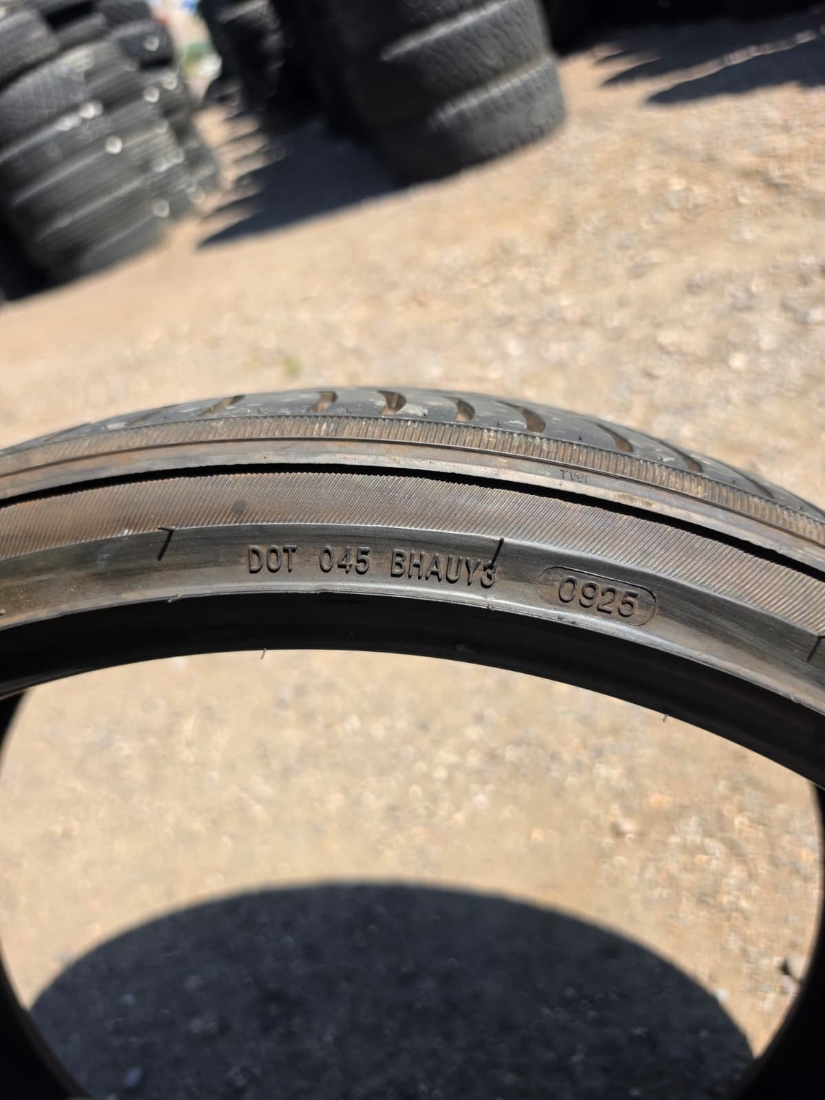 295/25R22 Pair (2 Used Tires) Zenna Argus Uhp