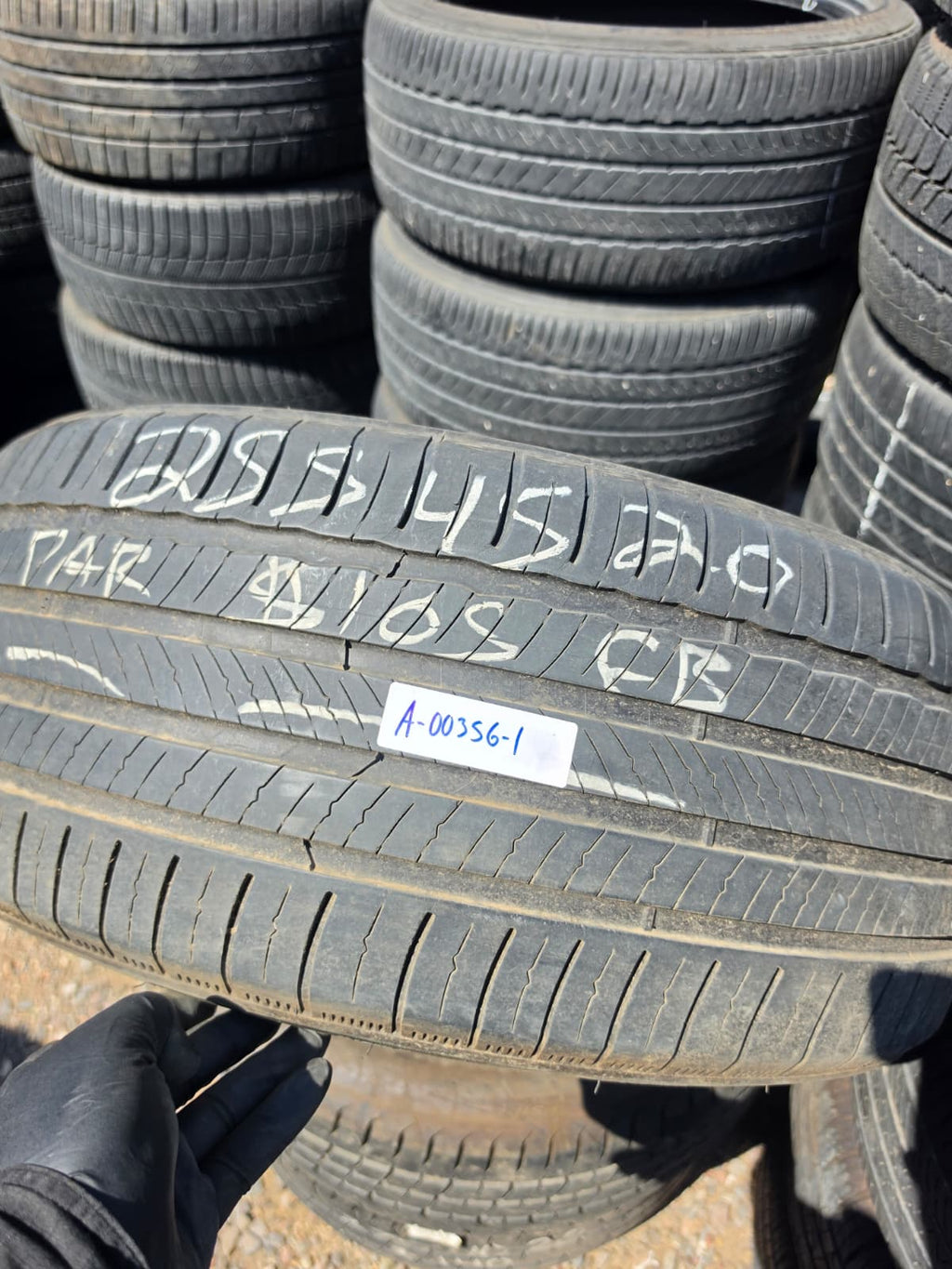 255/45R20 Pair (2 Used Tires) Michelin Primacy Tour