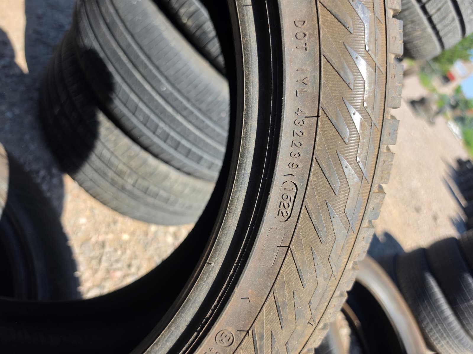 225/45R20 Pair (2 Used Tires) Nokian Hakkapelitta (Snow Tire)