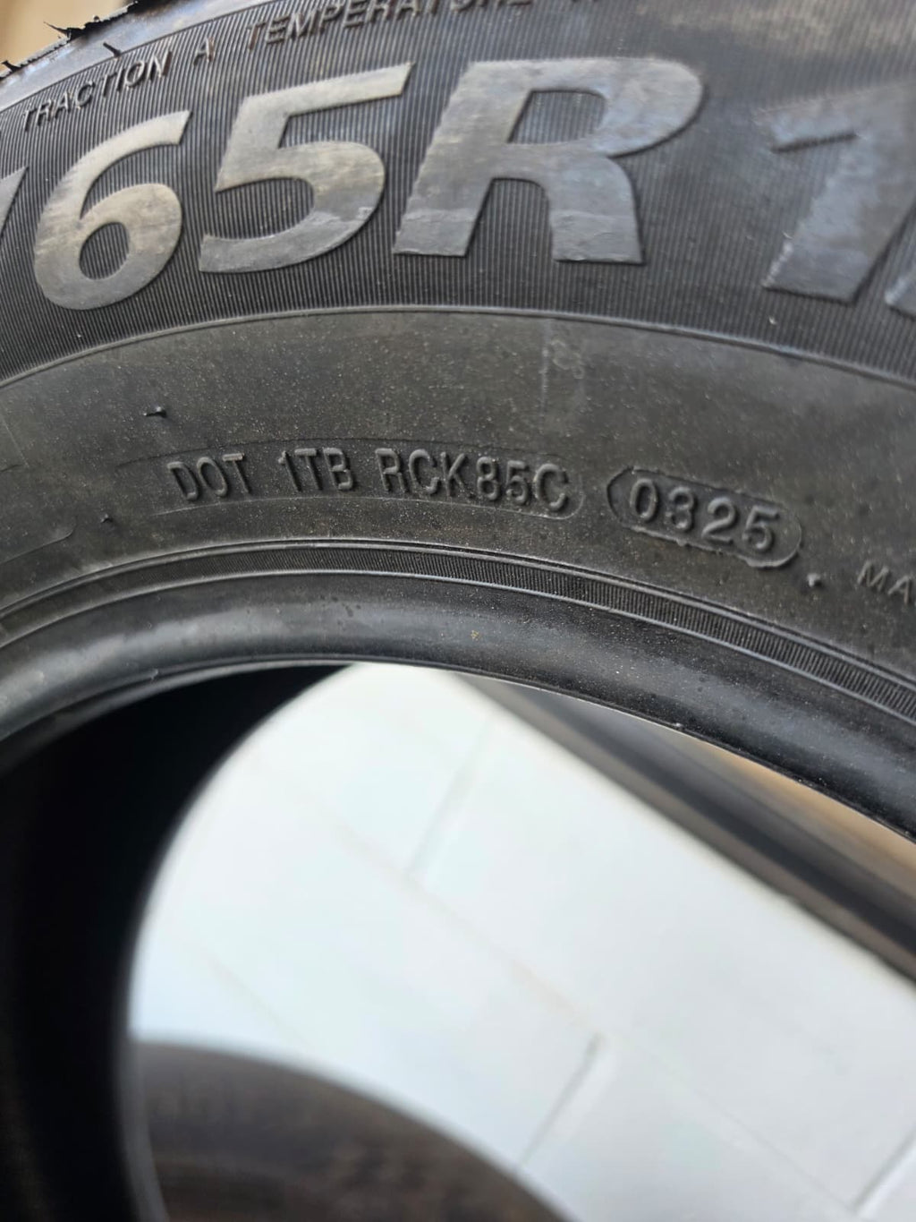 205/65R15 Set (4 Brand New Tires!!) Lionhart Tires Lh-501