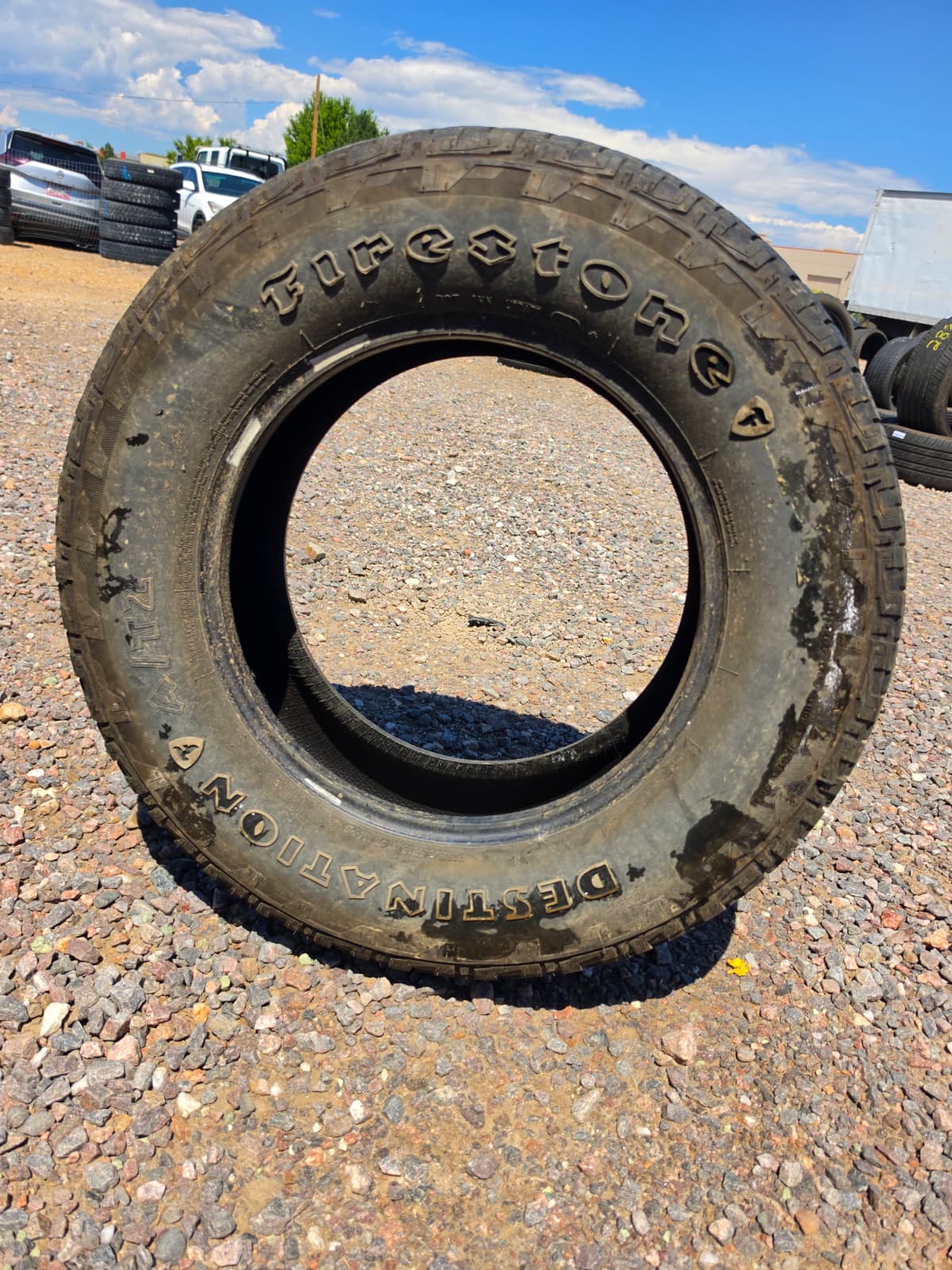 275/65R18 Pair (2 Used Tires) Firestone  Destination