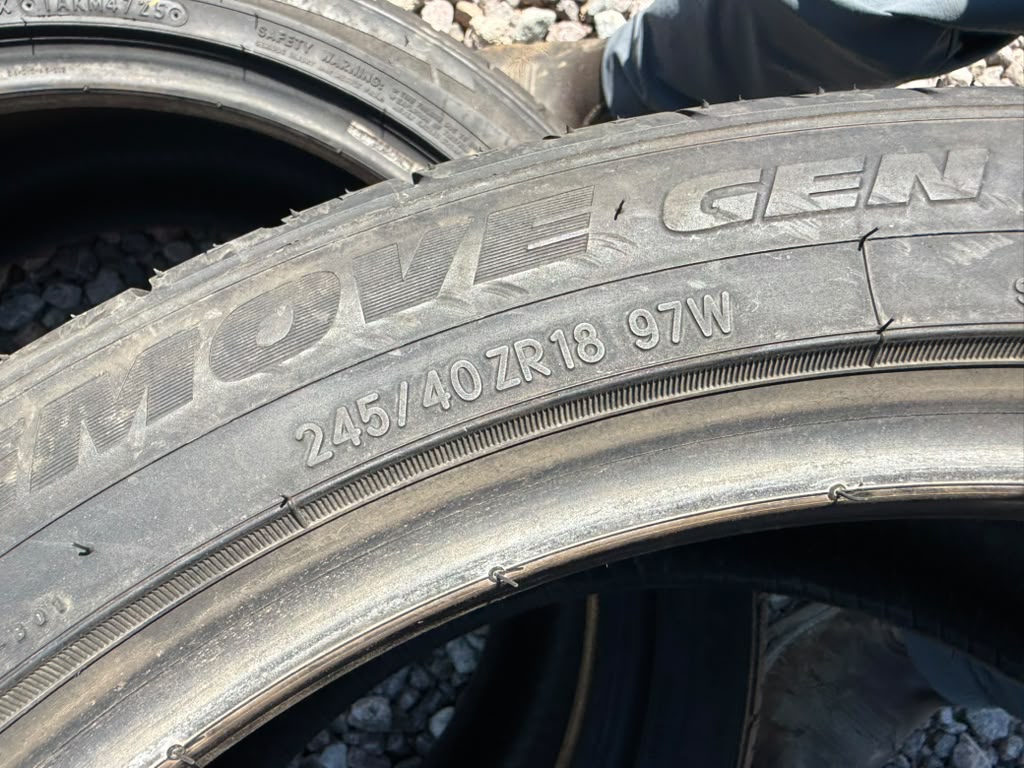 245/40R18 Pair (2 Like New Tires!!) Ironman Imove Gen 3 AS