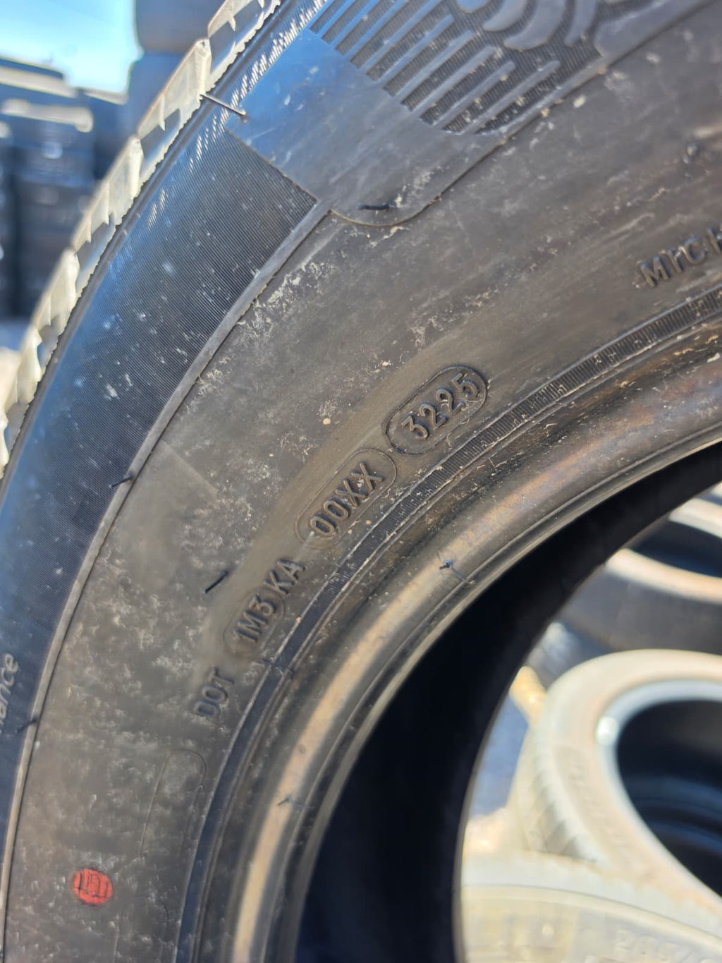 265/65R18 Set (4 Used Tires) Michelin Primacy LTX
