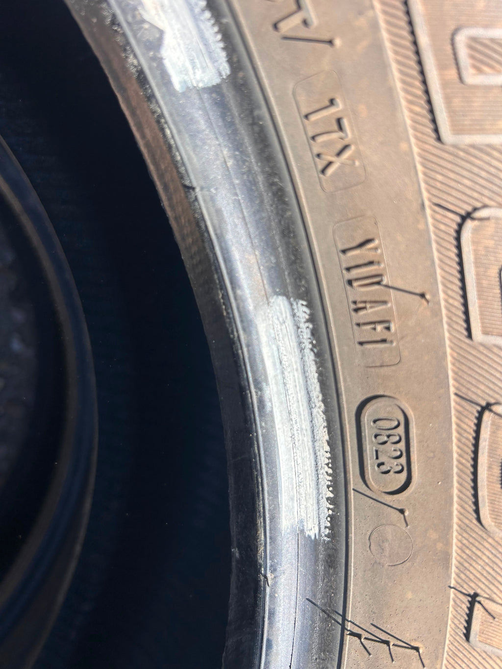 275/55R20 Pair (2 Used Tires) Bridgestone Dueler HL