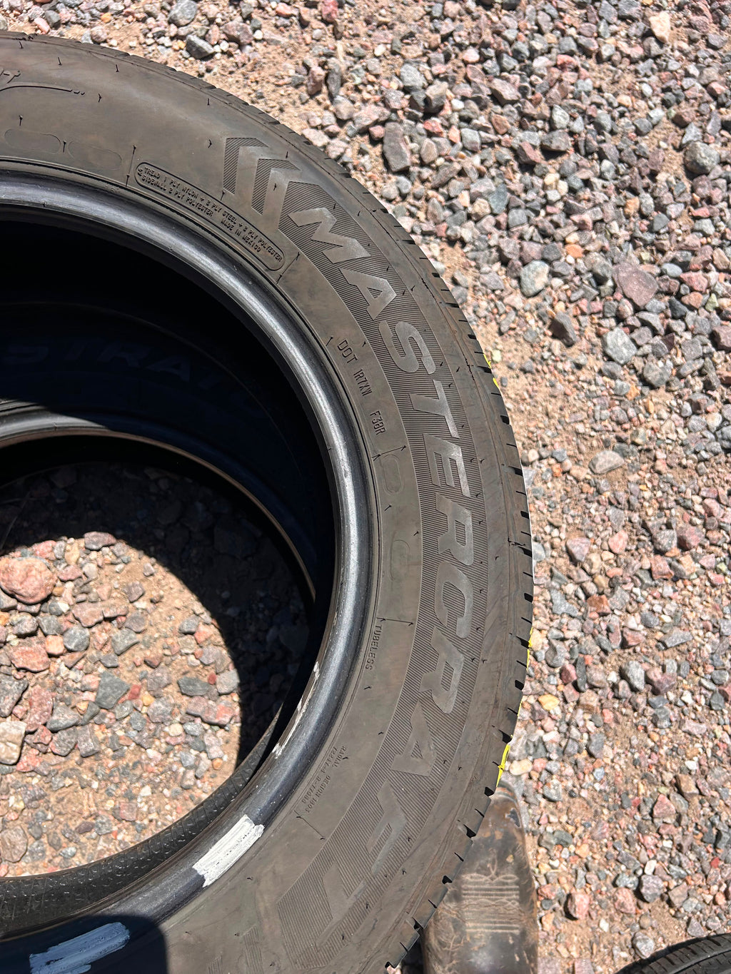 205/60R16 Pair (2 Used Tires) Mastercraft Stratus
