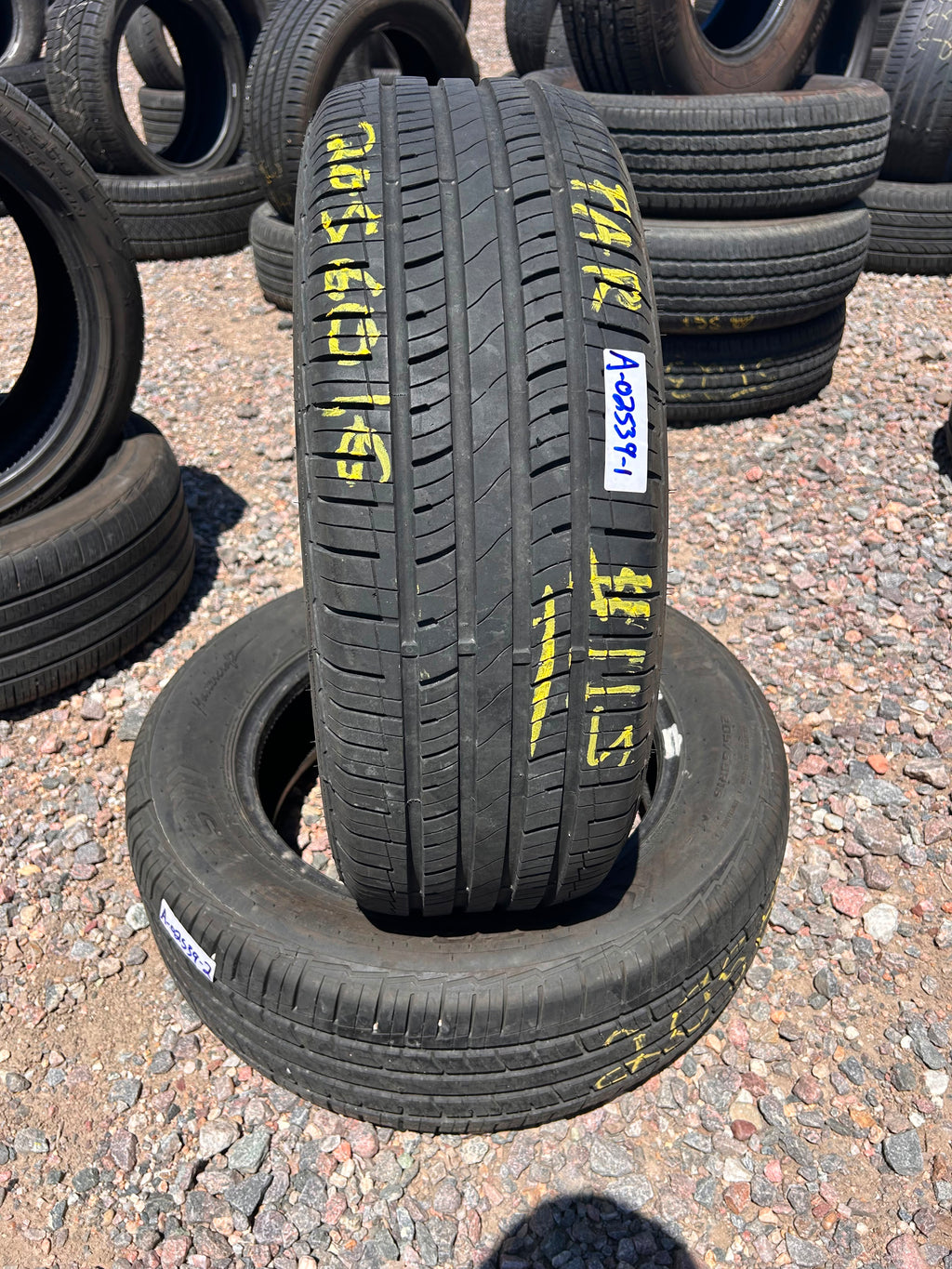 205/60R16 Pair (2 Used Tires) Mastercraft Stratus