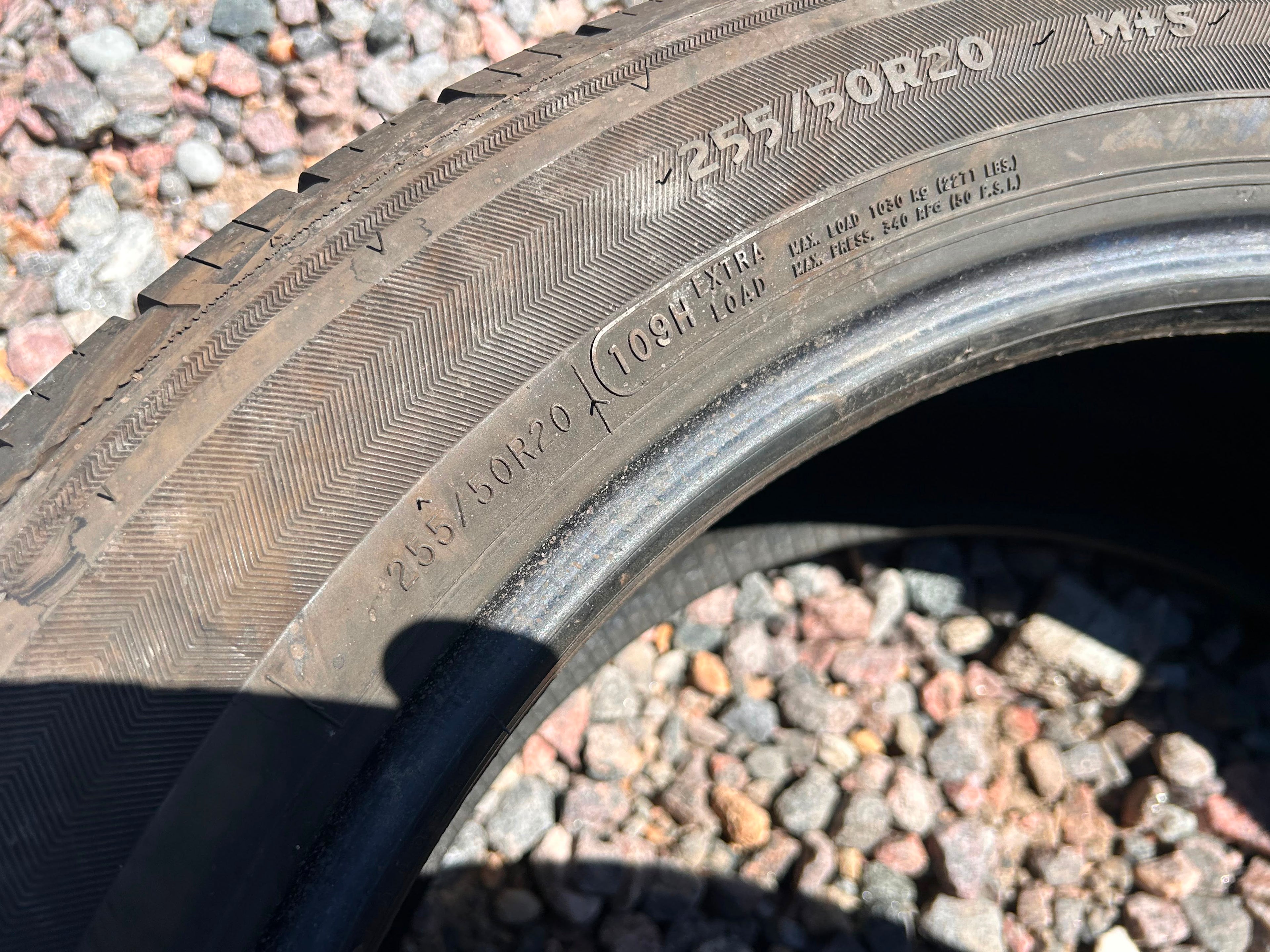 255/50R20 Pair (2 Used Tires) Mesa HT