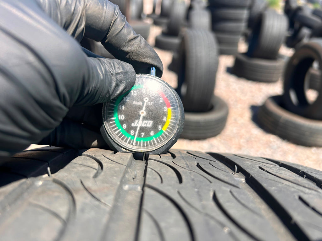 285/45R22 Pair (2 Used Tires) Vanatage Sport UHP X