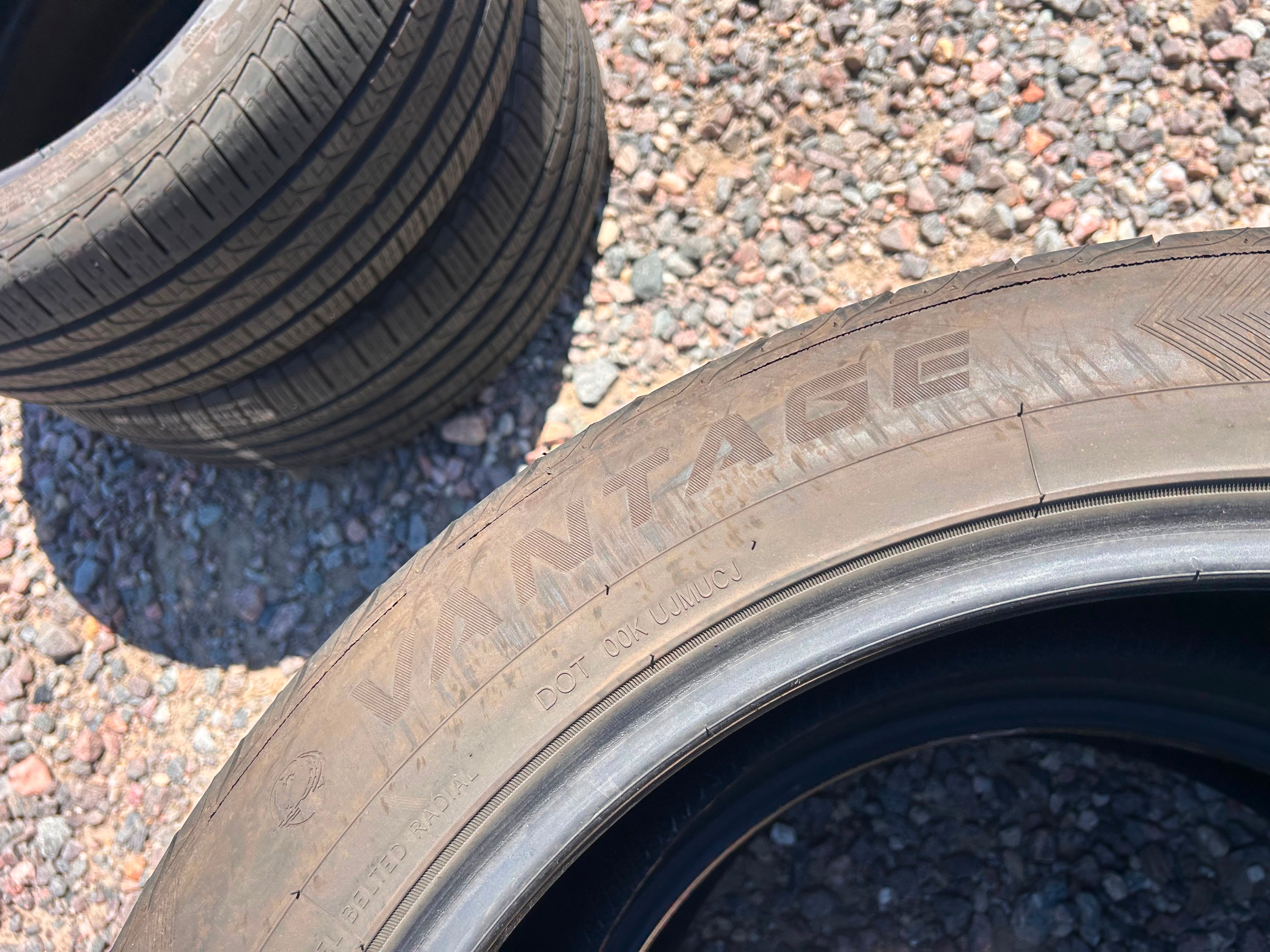 285/45R22 Pair (2 Used Tires) Vanatage Sport UHP X