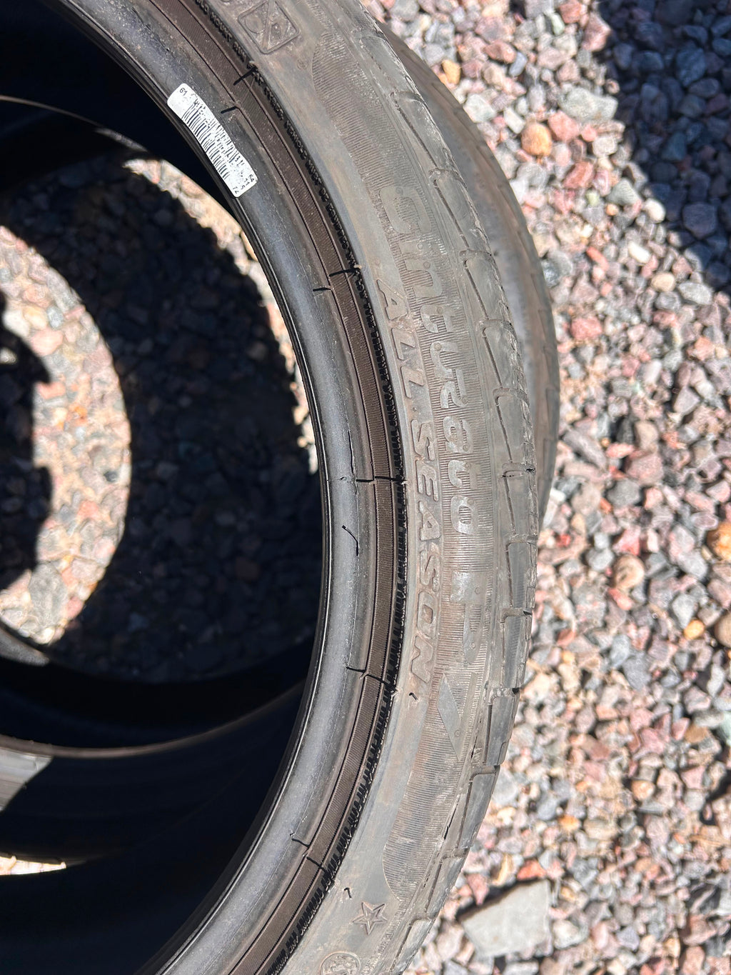225/40R19 Pair (2 Used Tires) Pirelli Cinturato P7