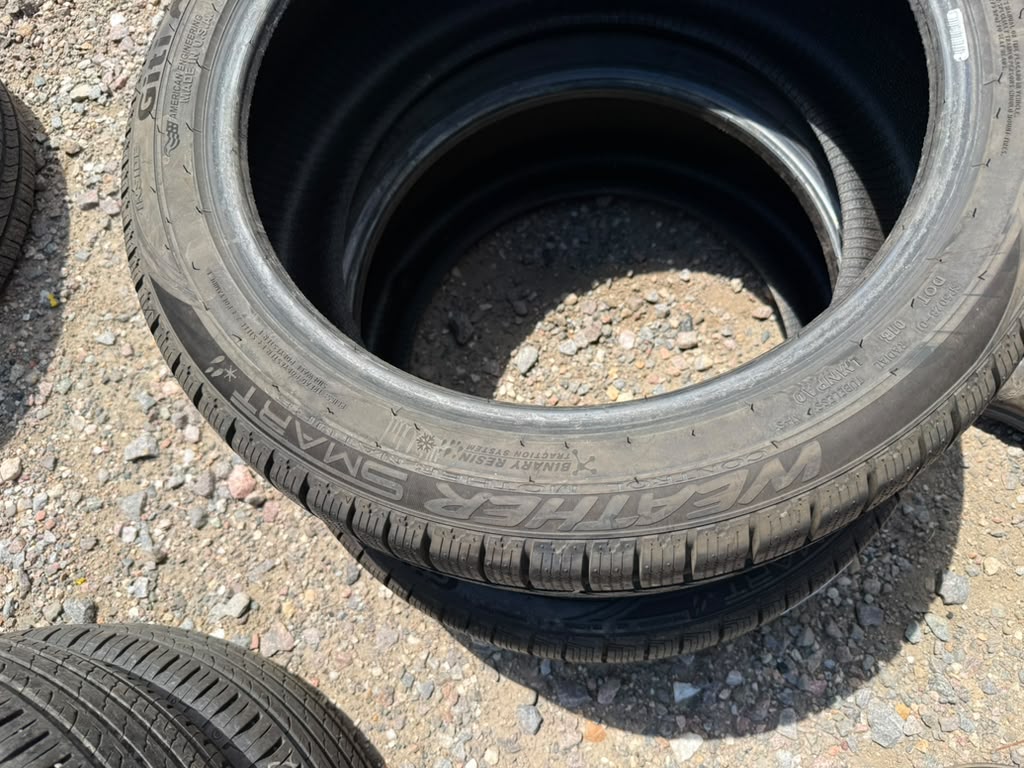 235/45R18 Pair (2 Like New Tires) Giti Weather Control