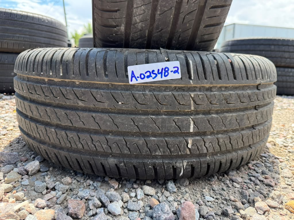 225/55R17 Pair (2 Used Tires) Barum Bravius 4