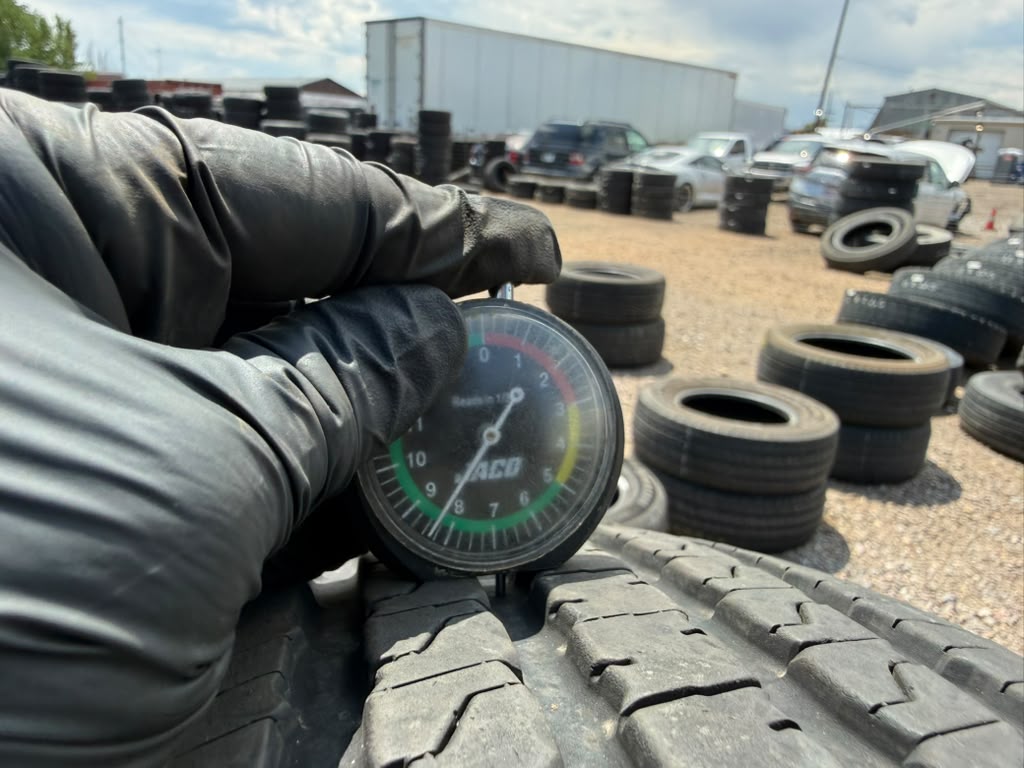 ST235/80R16 Set (4 Used Tires) Trailer King RST