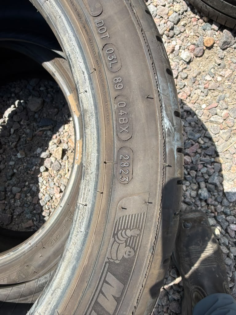 235/40R18 Pair (2 Used Tires) Michelin Pilot Sport 4