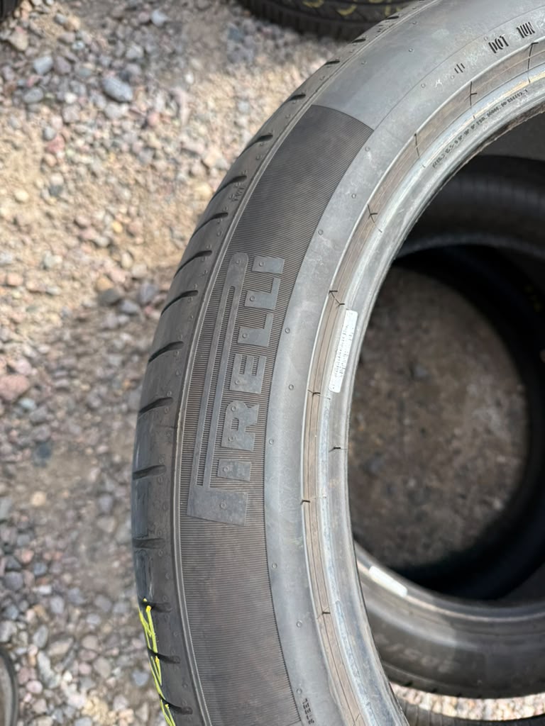 285/40R19 Pair (2 Used Tires) Pirelli Pzero