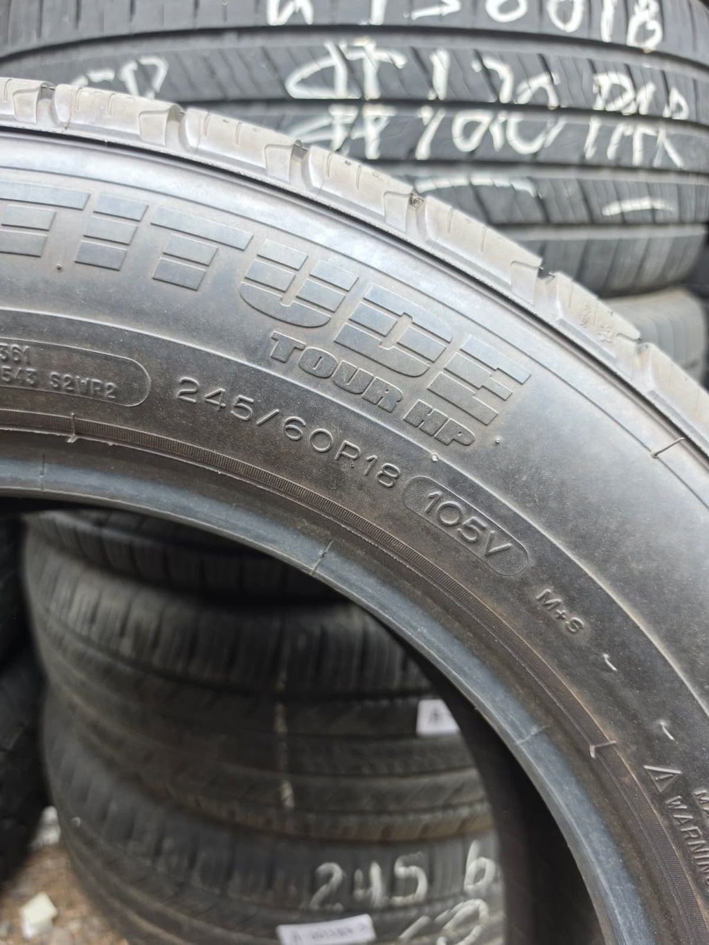 245/60R18 Set (4 Used Tires) Michelin Latitude