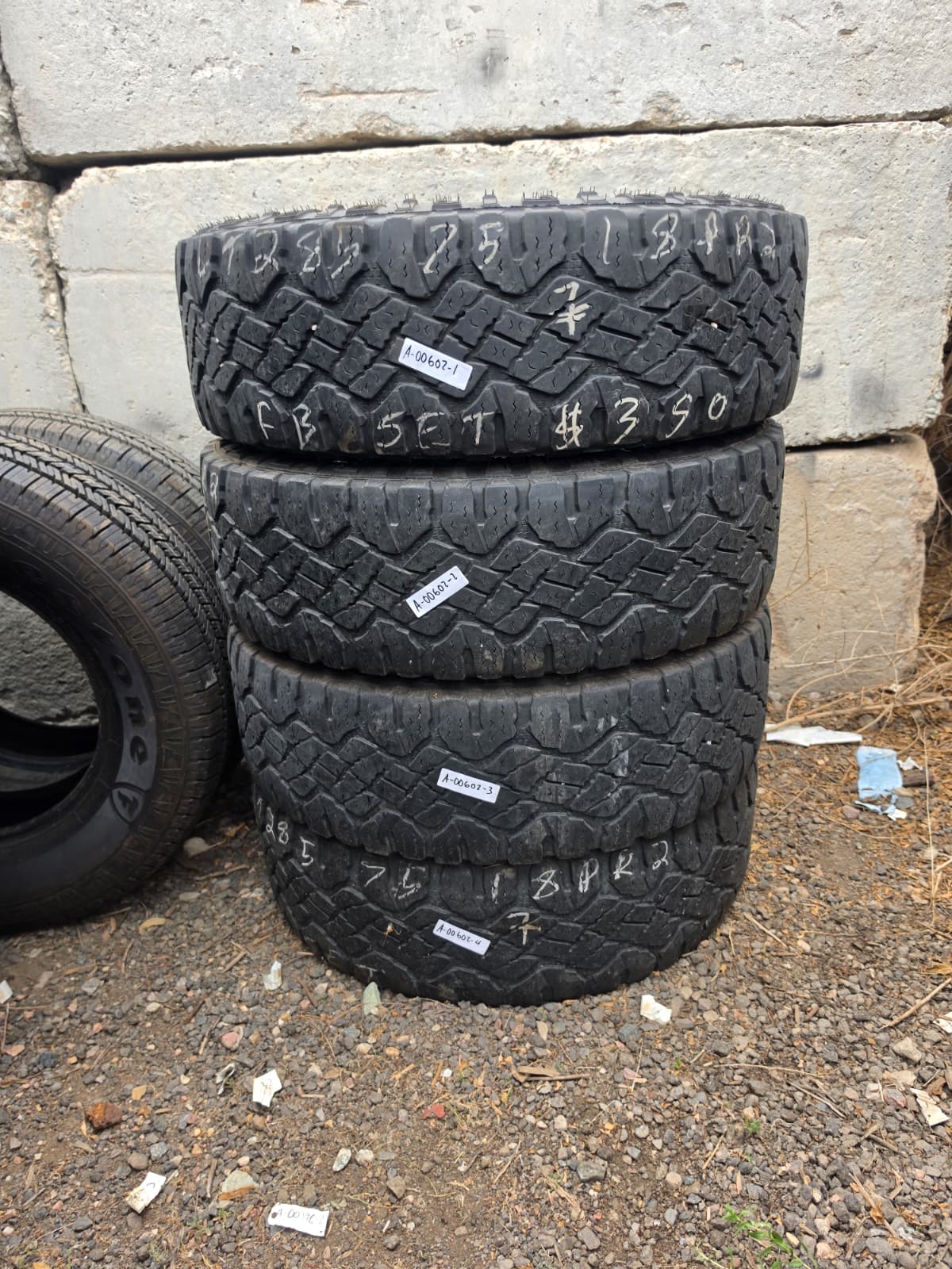 LT285/75R18 Set (4 Used Tires) Goodyear Wrangler Duratrack