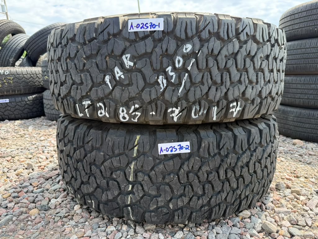 LT285/70R17 Pair (2 Used Tires) Bfgoodrich K02