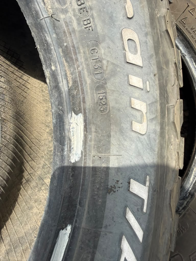 LT285/70R17 Pair (2 Used Tires) Bfgoodrich K02