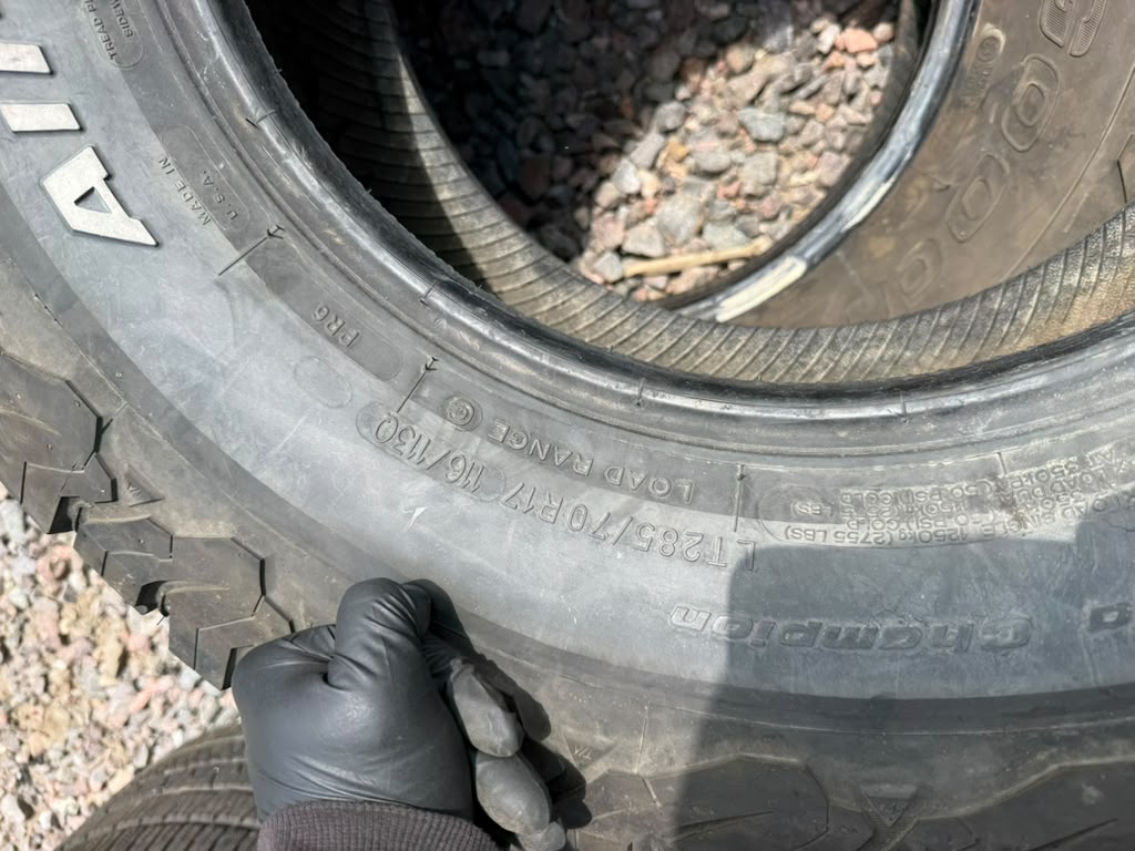LT285/70R17 Pair (2 Used Tires) Bfgoodrich K02
