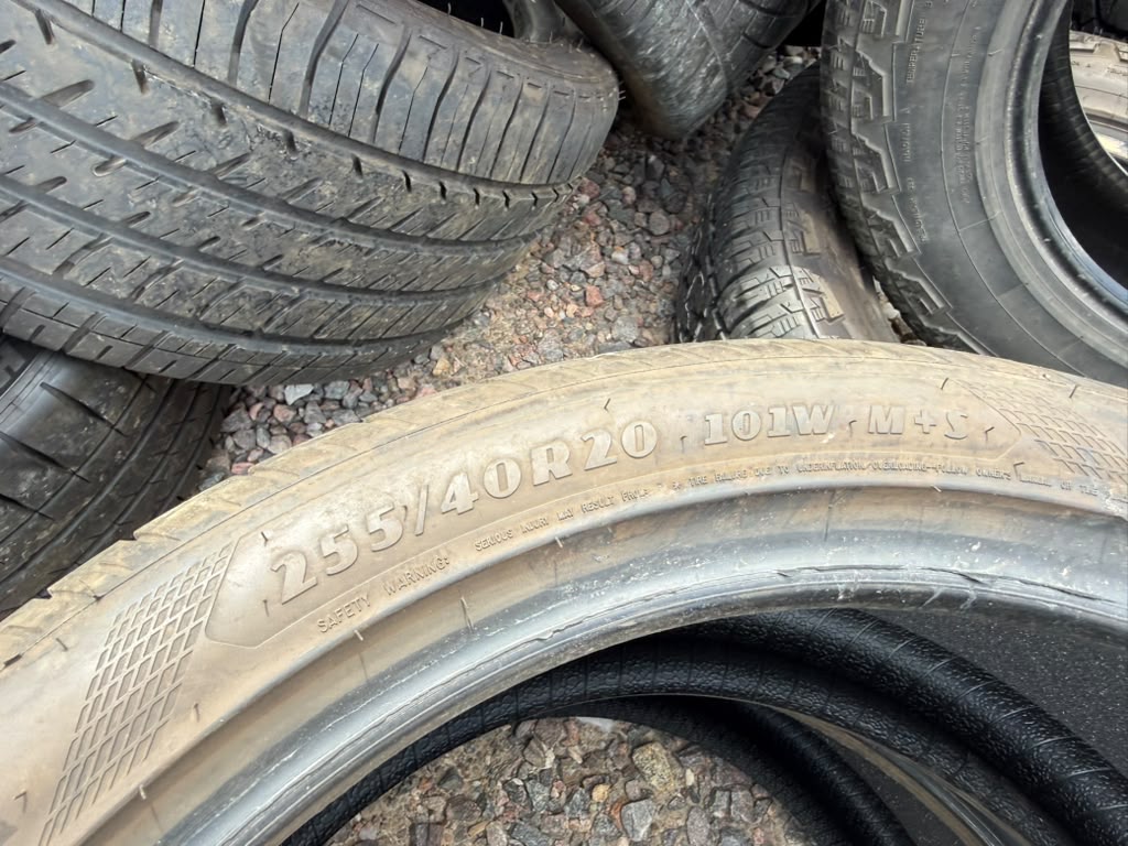 255/40R20 Pair (2 Used Tires) Goodyear Eagle F1