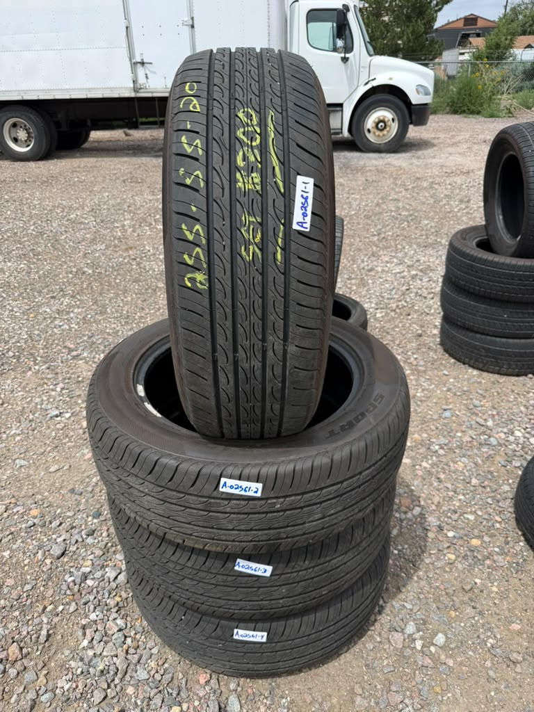 255/55R20 Set (4 Used Tires) Vantage Sport UHP XL