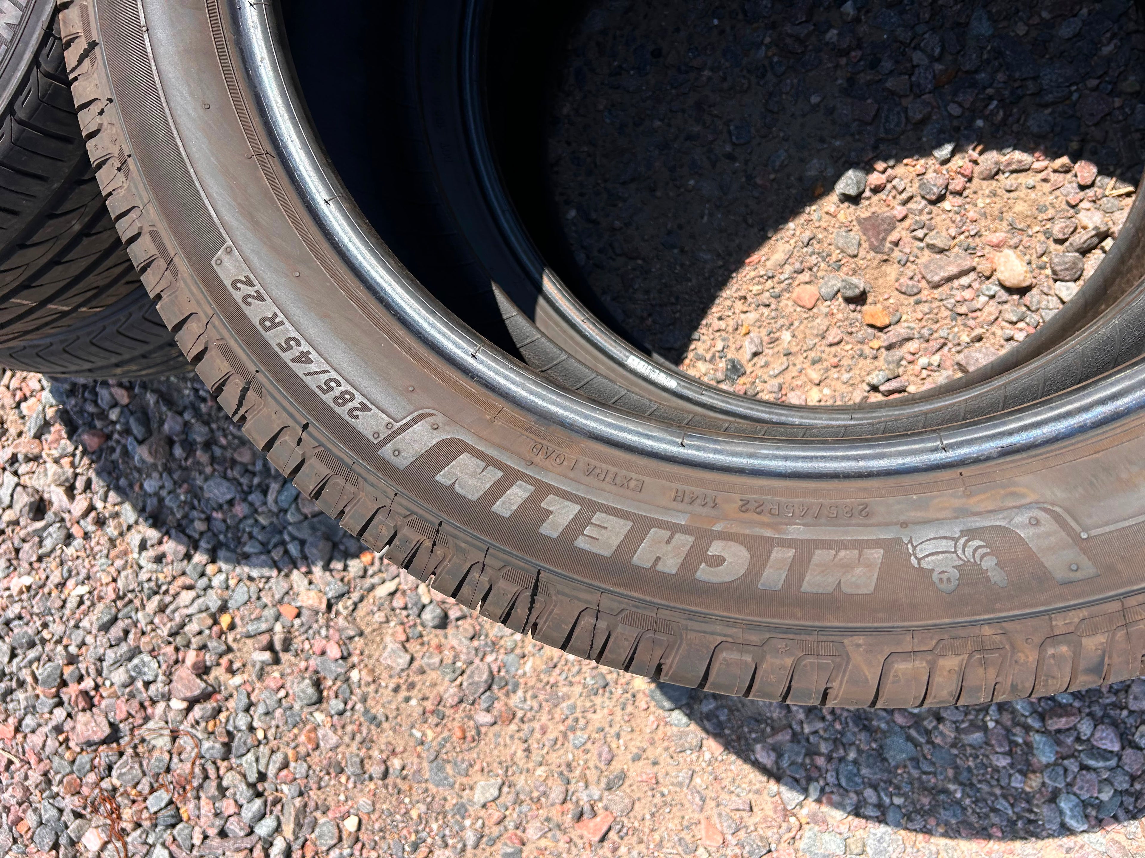 285/45R22 Pair (2 Like New Tires!!) Michelin Defender LTX M/S2