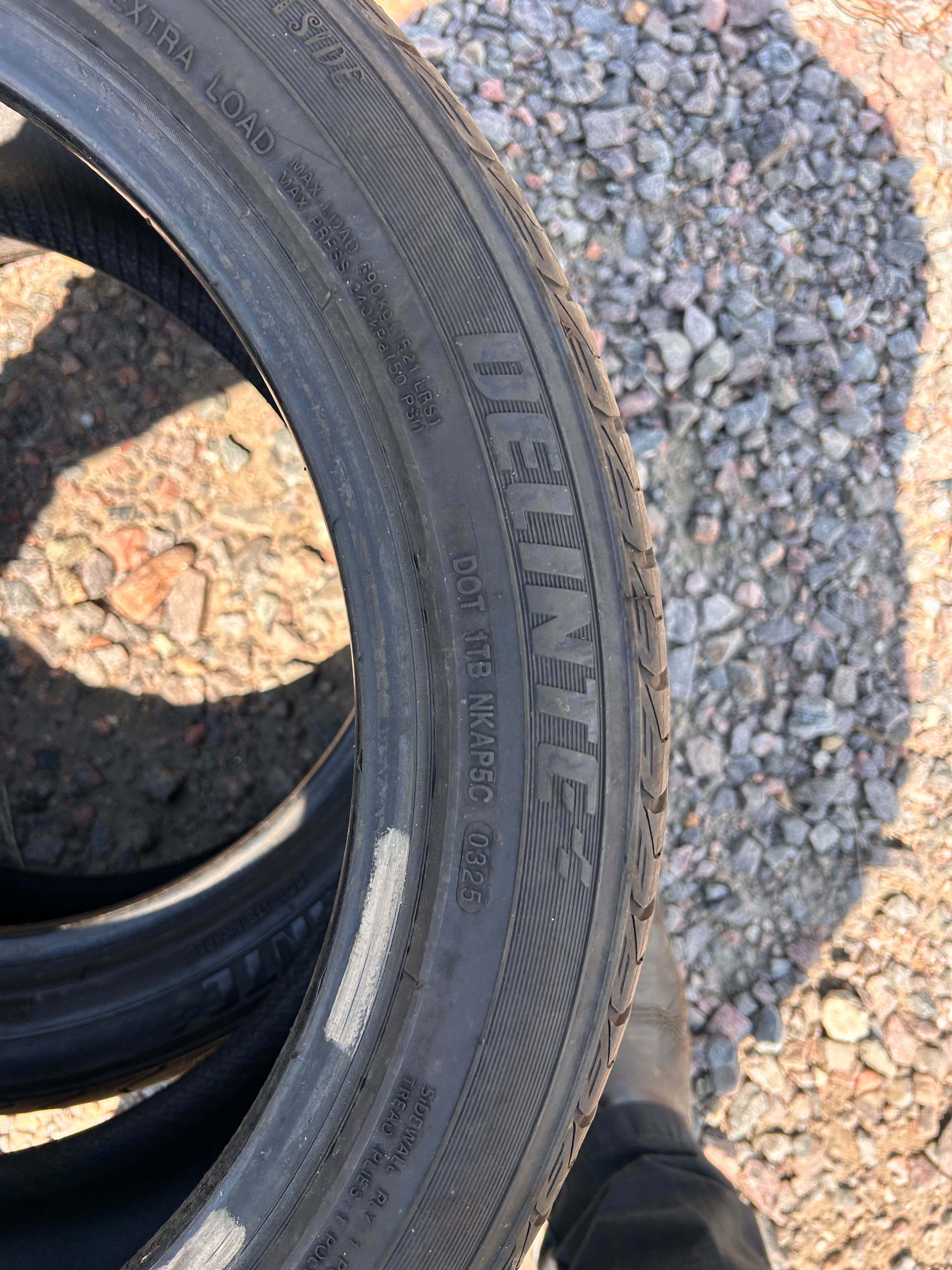 215/50R17 Pair (2 Used Tires) Delinte DH2