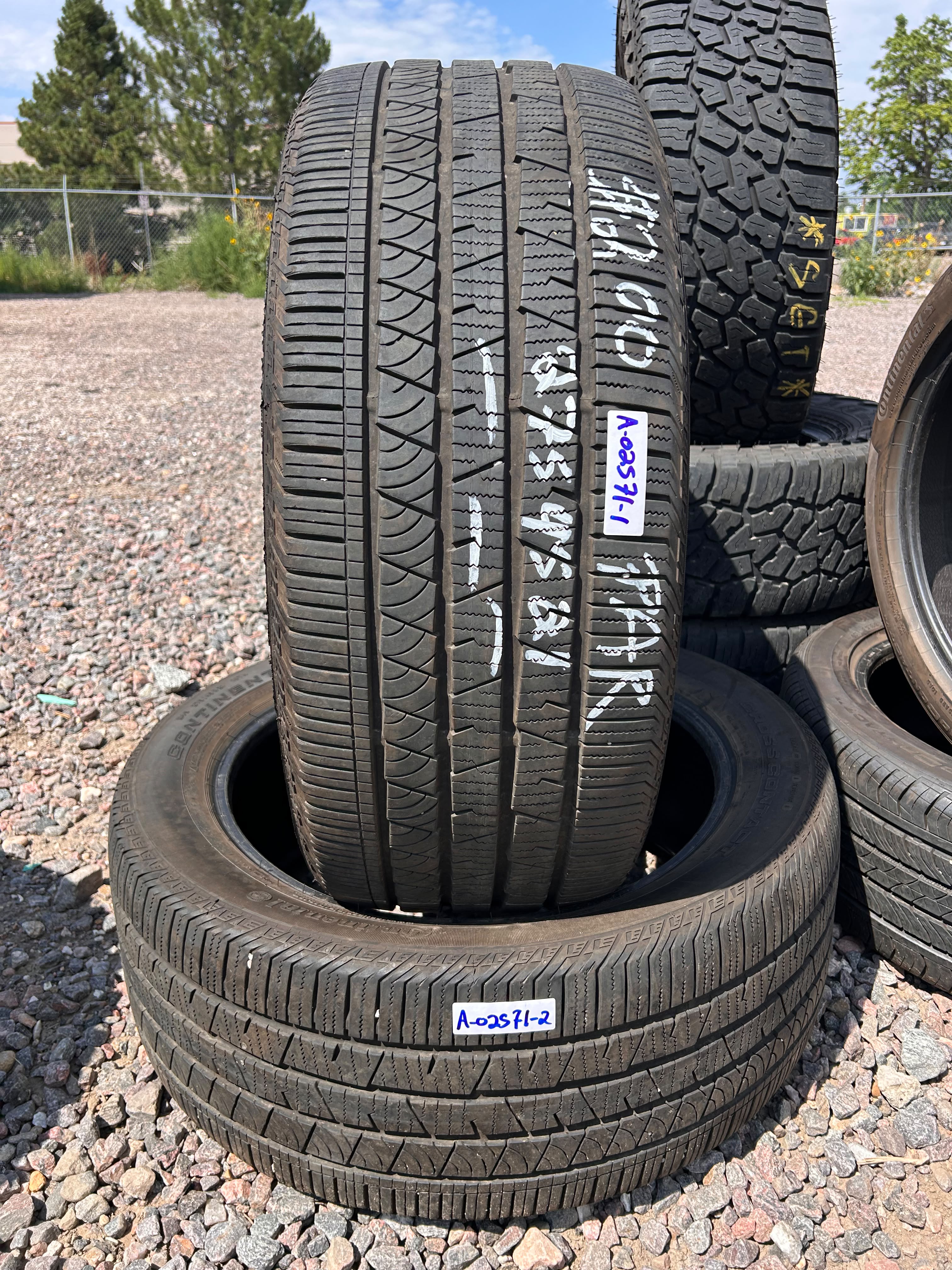 275/45R21 pair (2 Used Tires) Continental Cross Contact